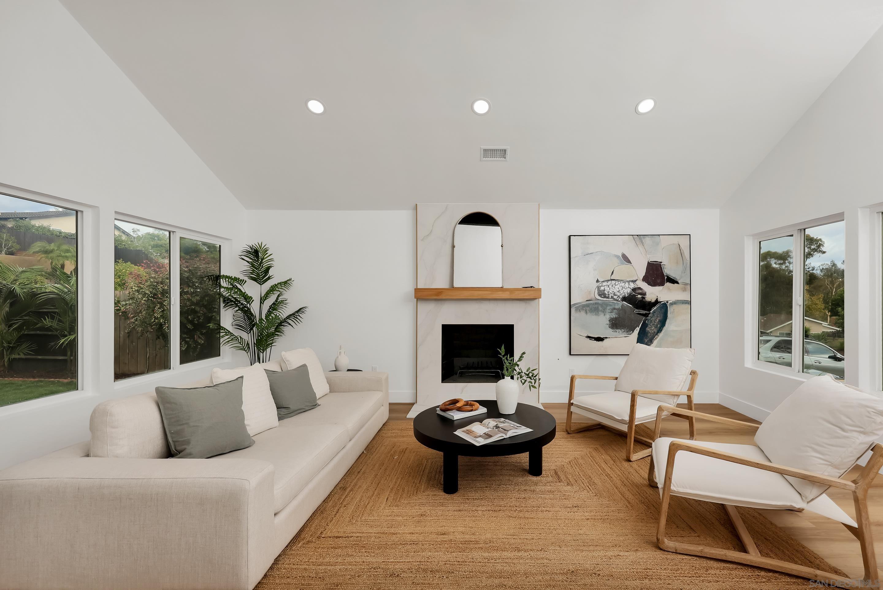 Detail Gallery Image 13 of 55 For 5848  Antigua Blvd, San Diego,  CA 92124 - 4 Beds | 2/1 Baths