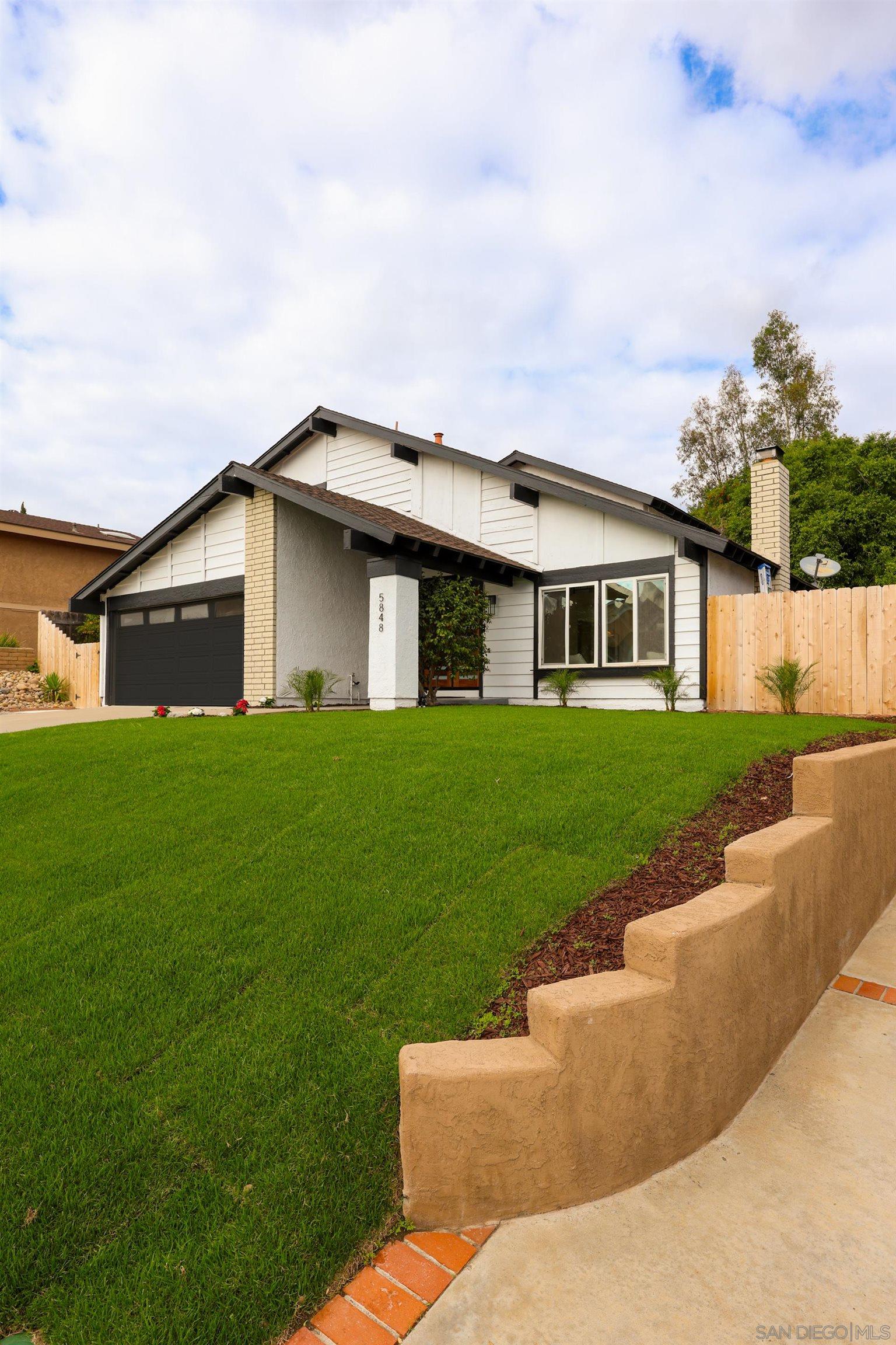 Detail Gallery Image 9 of 55 For 5848  Antigua Blvd, San Diego,  CA 92124 - 4 Beds | 2/1 Baths