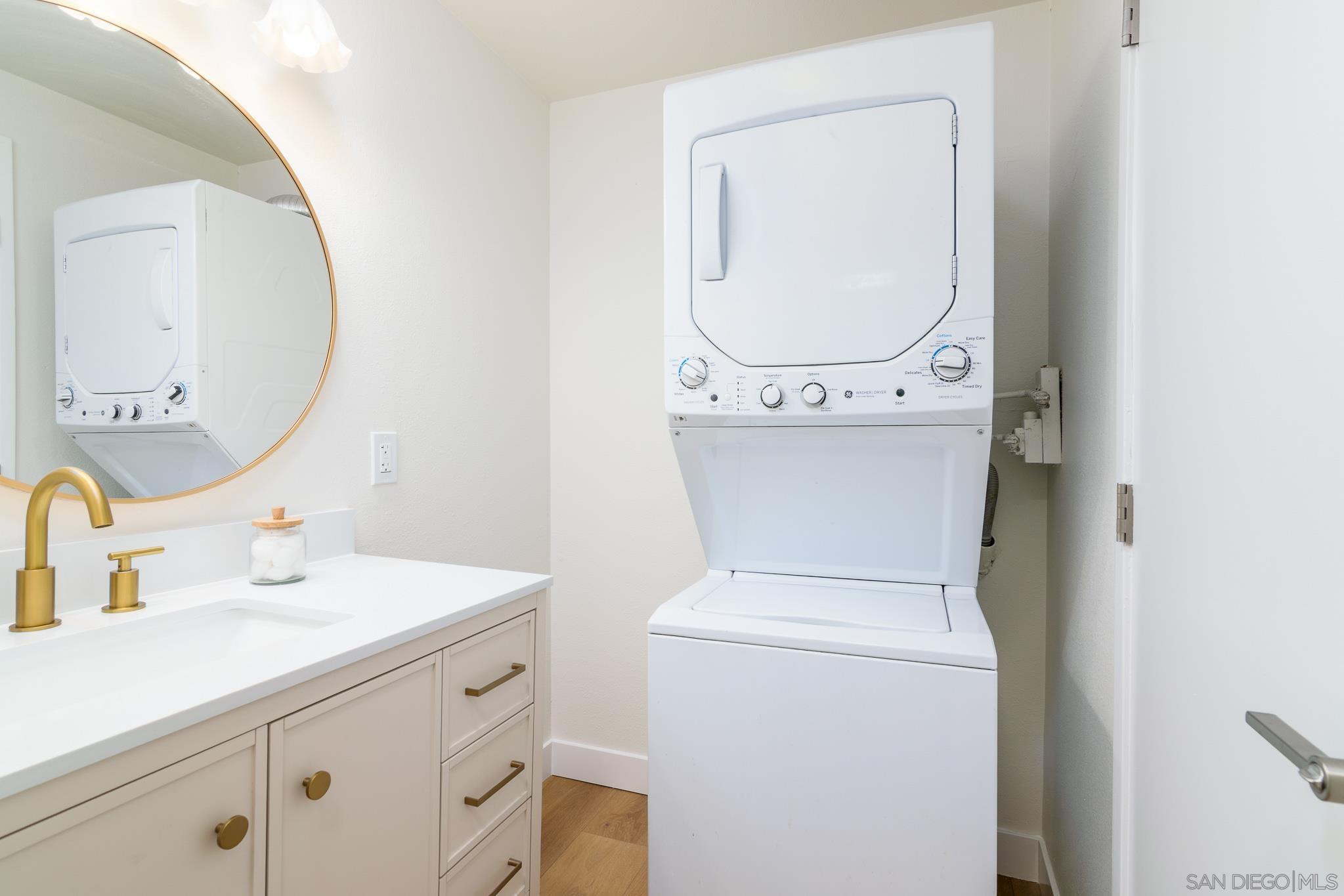 Detail Gallery Image 5 of 26 For 3606  Vista Rey  #9,  Oceanside,  CA 92057 - 2 Beds | 2 Baths