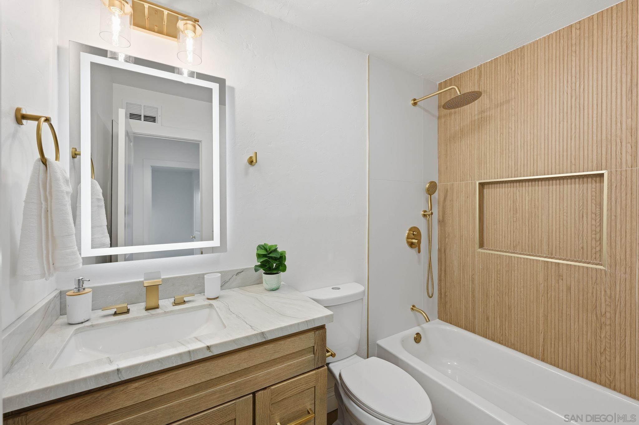 Detail Gallery Image 28 of 42 For 5424  Princess View Pl, San Diego,  CA 92120 - 4 Beds | 2 Baths