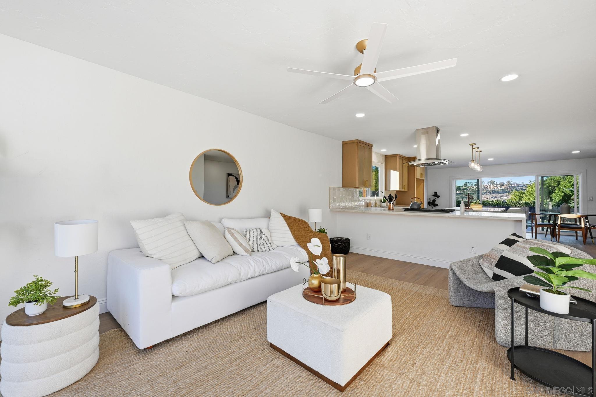 Detail Gallery Image 6 of 42 For 5424  Princess View Pl, San Diego,  CA 92120 - 4 Beds | 2 Baths