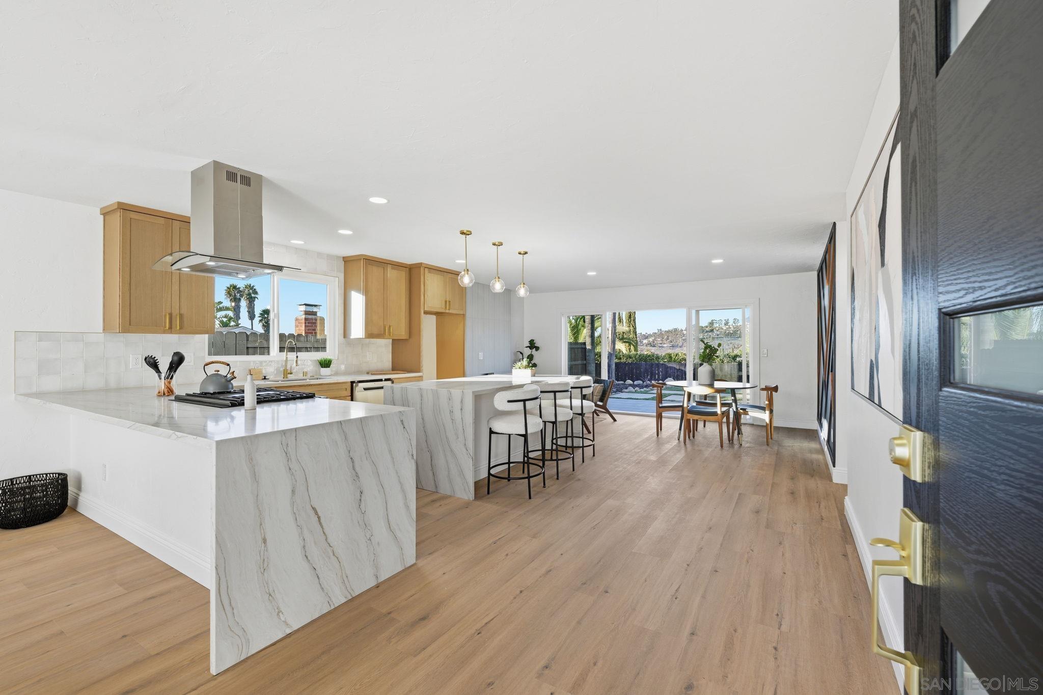 Detail Gallery Image 8 of 42 For 5424  Princess View Pl, San Diego,  CA 92120 - 4 Beds | 2 Baths