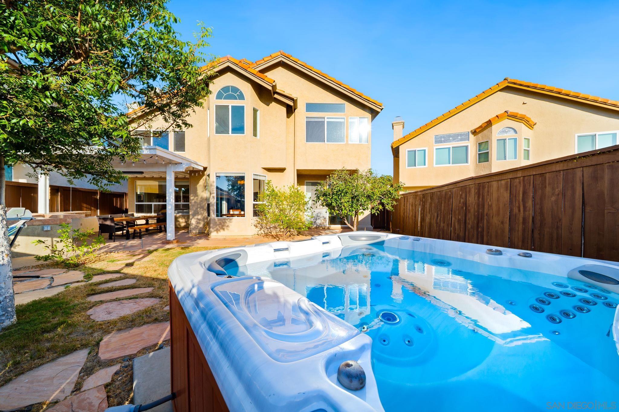 Detail Gallery Image 50 of 52 For 18106  Chieftain Ct, San Diego,  CA 92127 - 4 Beds | 3 Baths