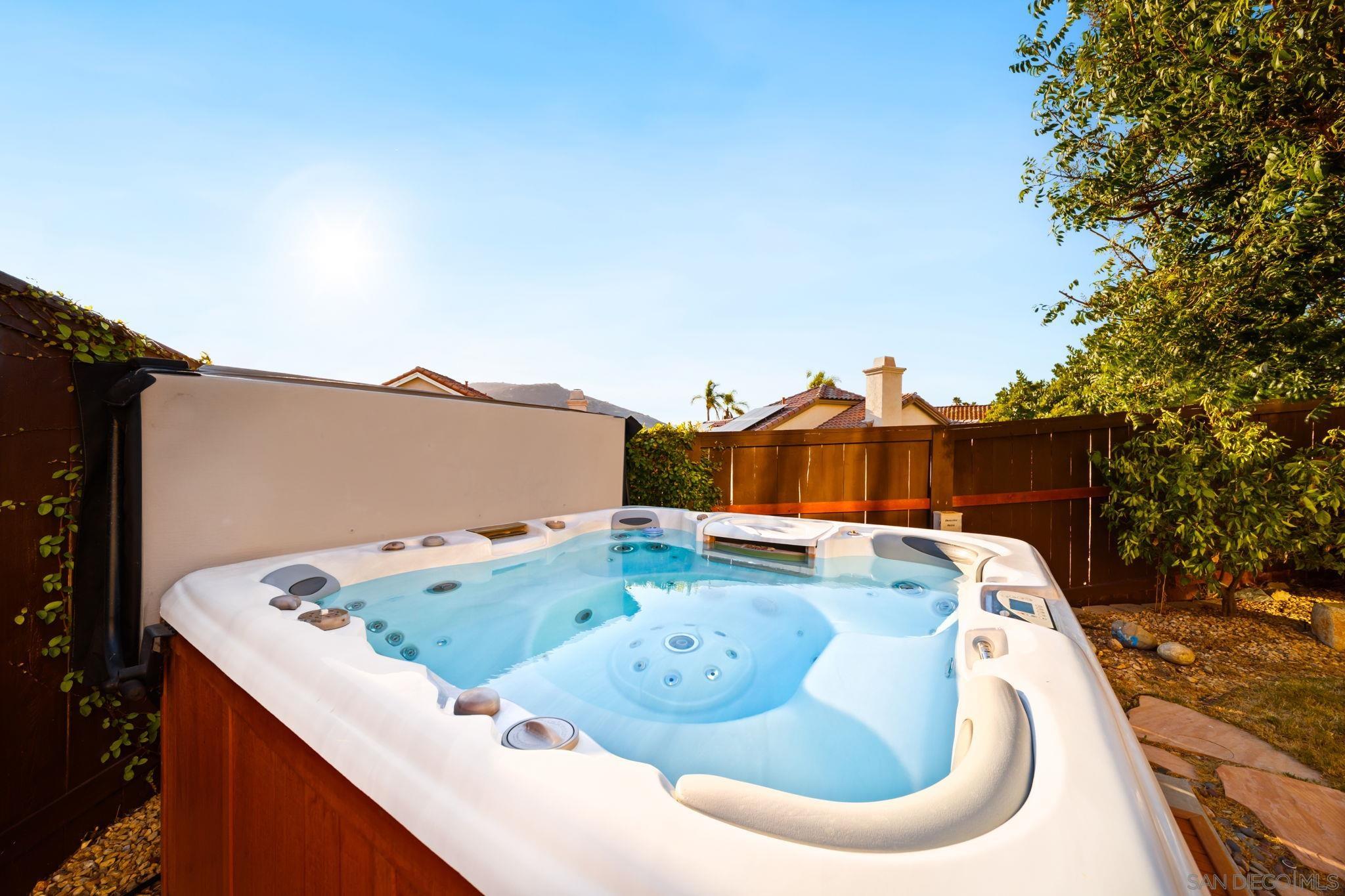 Detail Gallery Image 52 of 52 For 18106  Chieftain Ct, San Diego,  CA 92127 - 4 Beds | 3 Baths