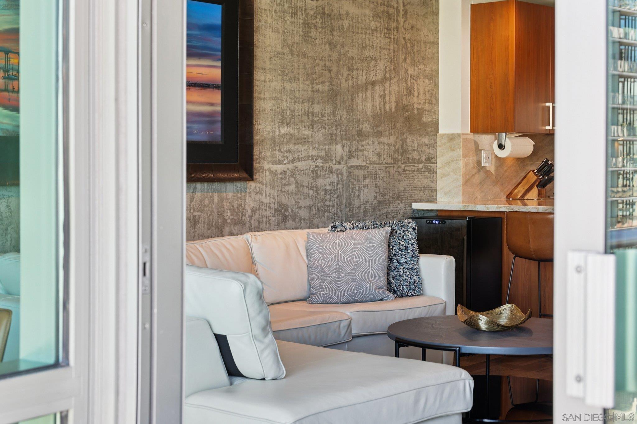 Detail Gallery Image 14 of 50 For 800  the Mark Ln  #1203,  San Diego,  CA 92101 - 1 Beds | 1 Baths