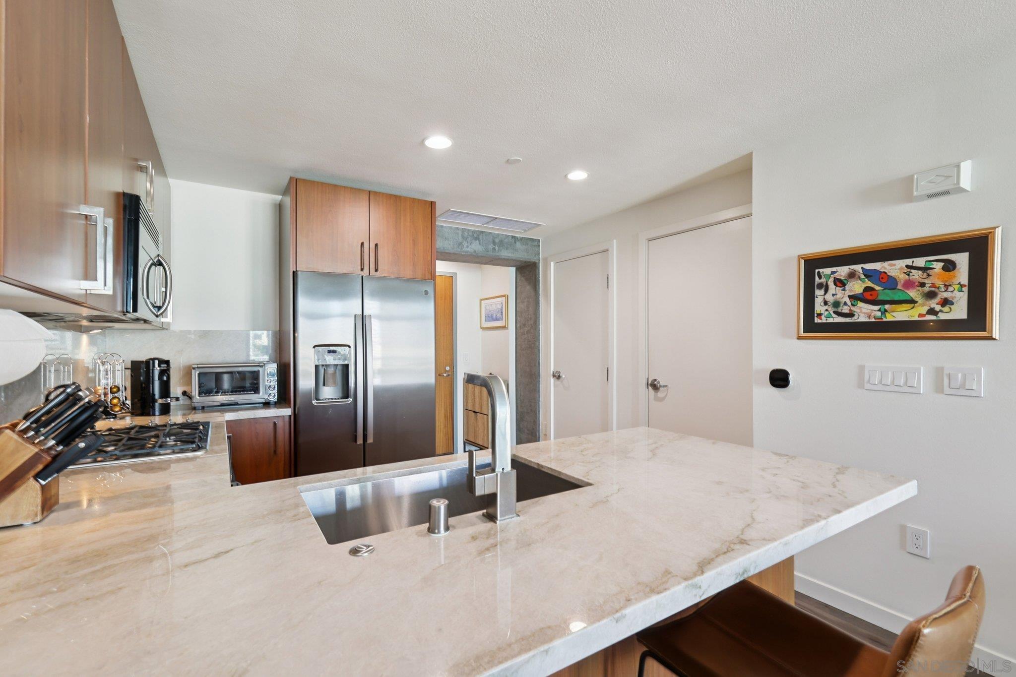 Detail Gallery Image 22 of 50 For 800  the Mark Ln  #1203,  San Diego,  CA 92101 - 1 Beds | 1 Baths