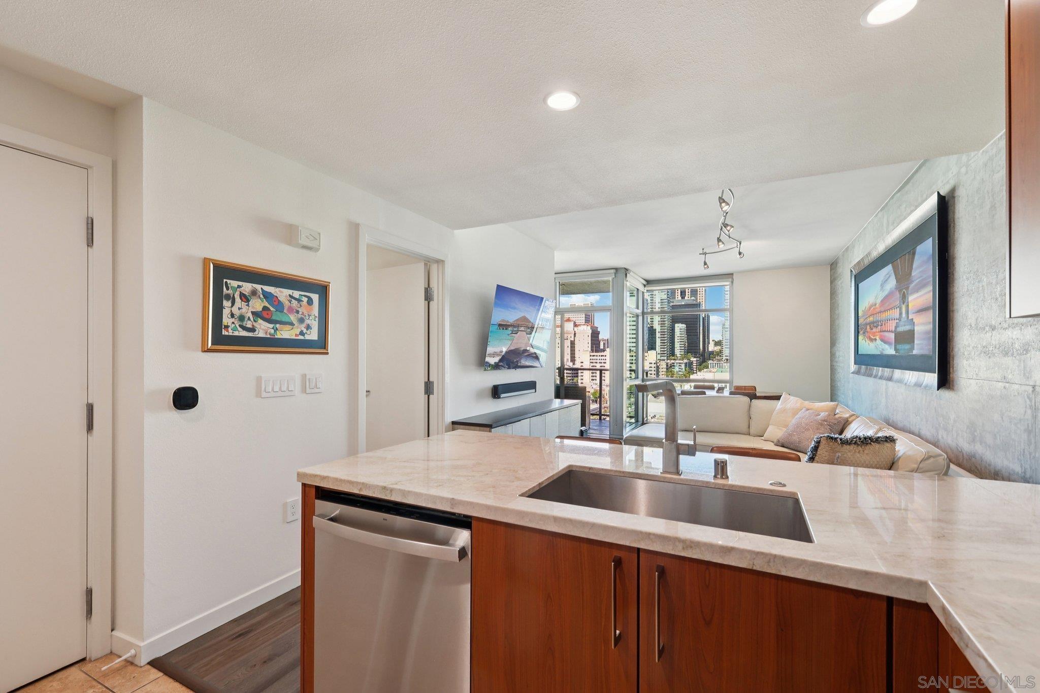 Detail Gallery Image 23 of 50 For 800  the Mark Ln  #1203,  San Diego,  CA 92101 - 1 Beds | 1 Baths