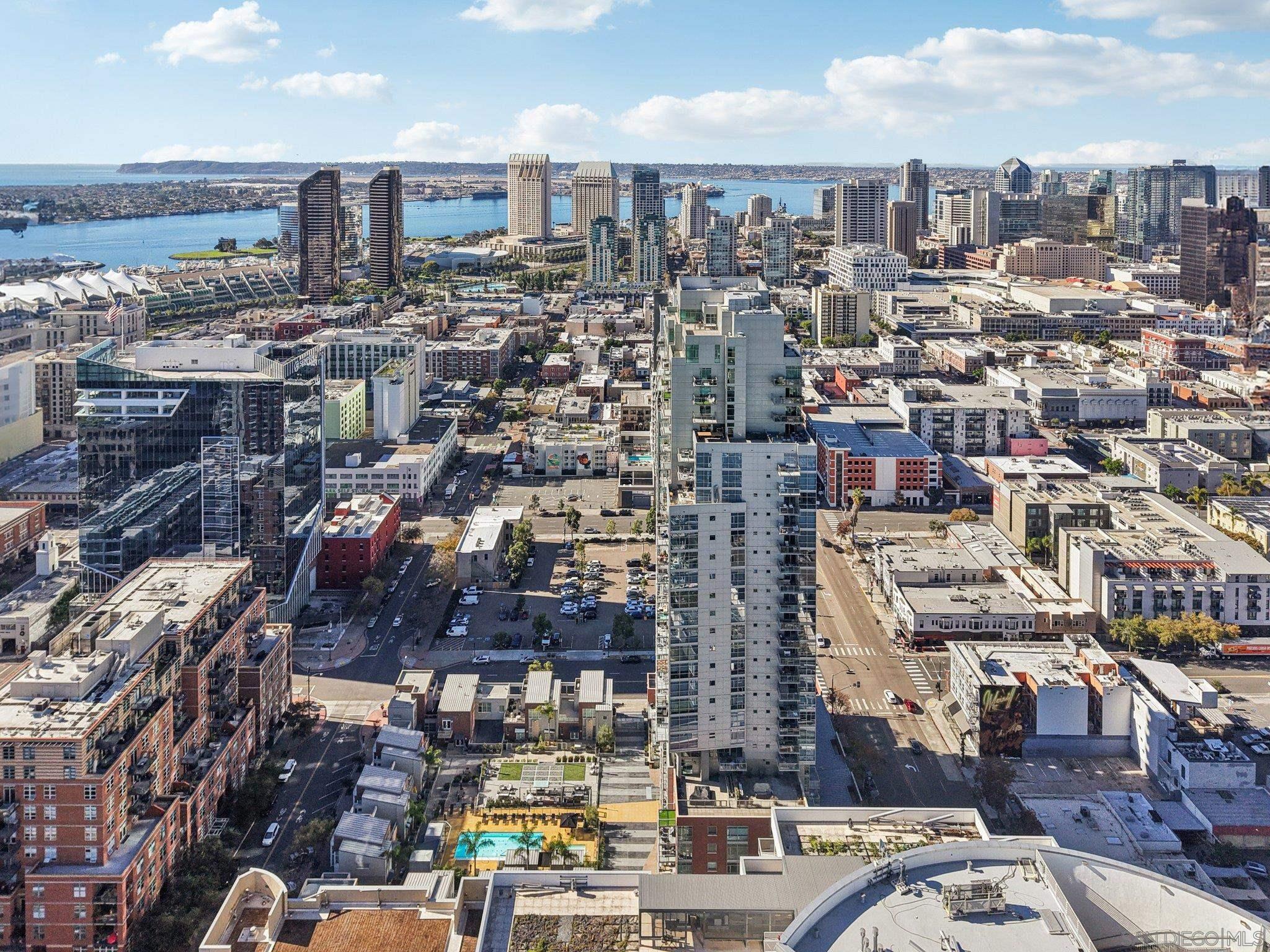 Detail Gallery Image 36 of 50 For 800  the Mark Ln  #1203,  San Diego,  CA 92101 - 1 Beds | 1 Baths