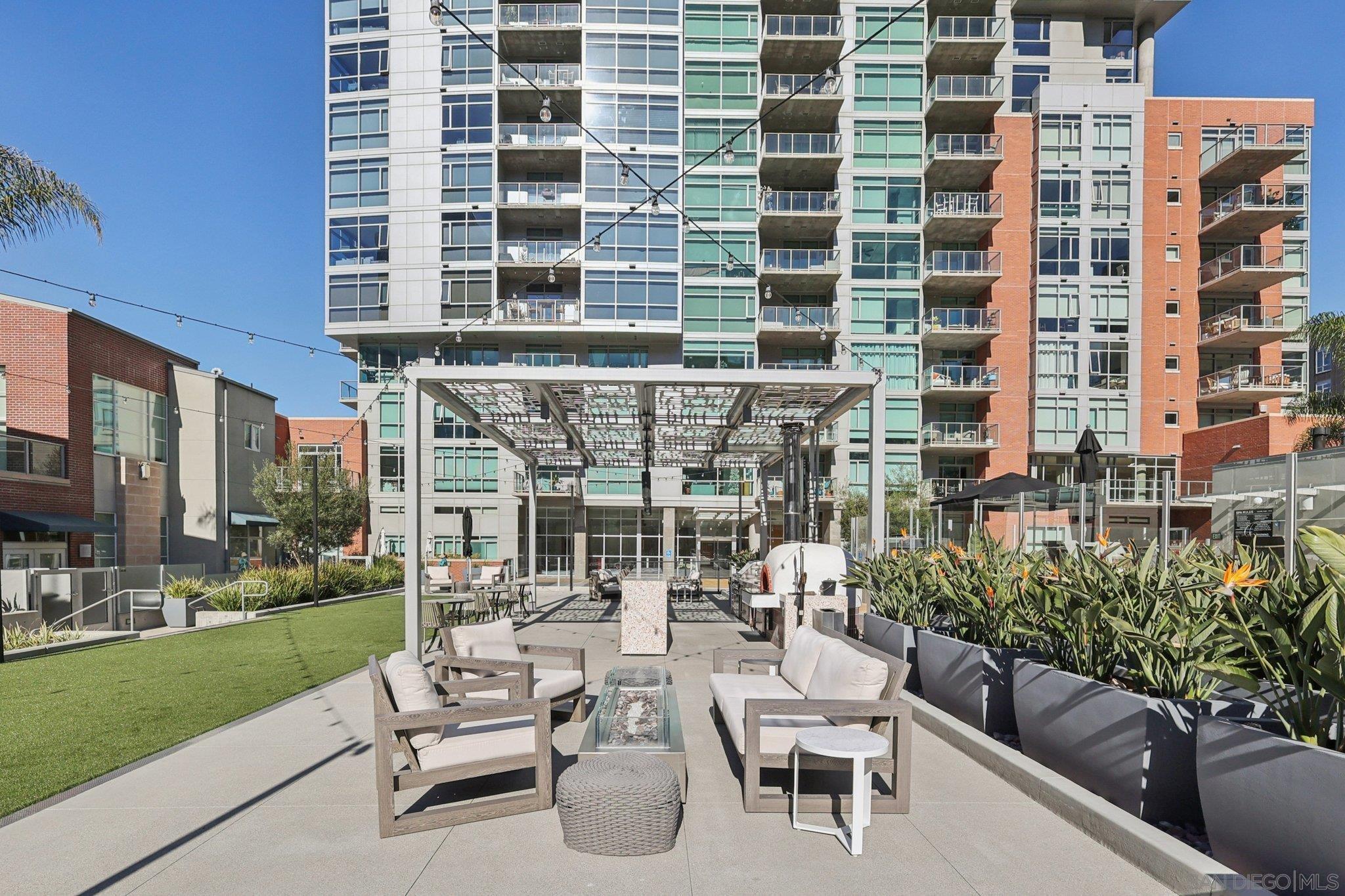 Detail Gallery Image 47 of 50 For 800  the Mark Ln  #1203,  San Diego,  CA 92101 - 1 Beds | 1 Baths