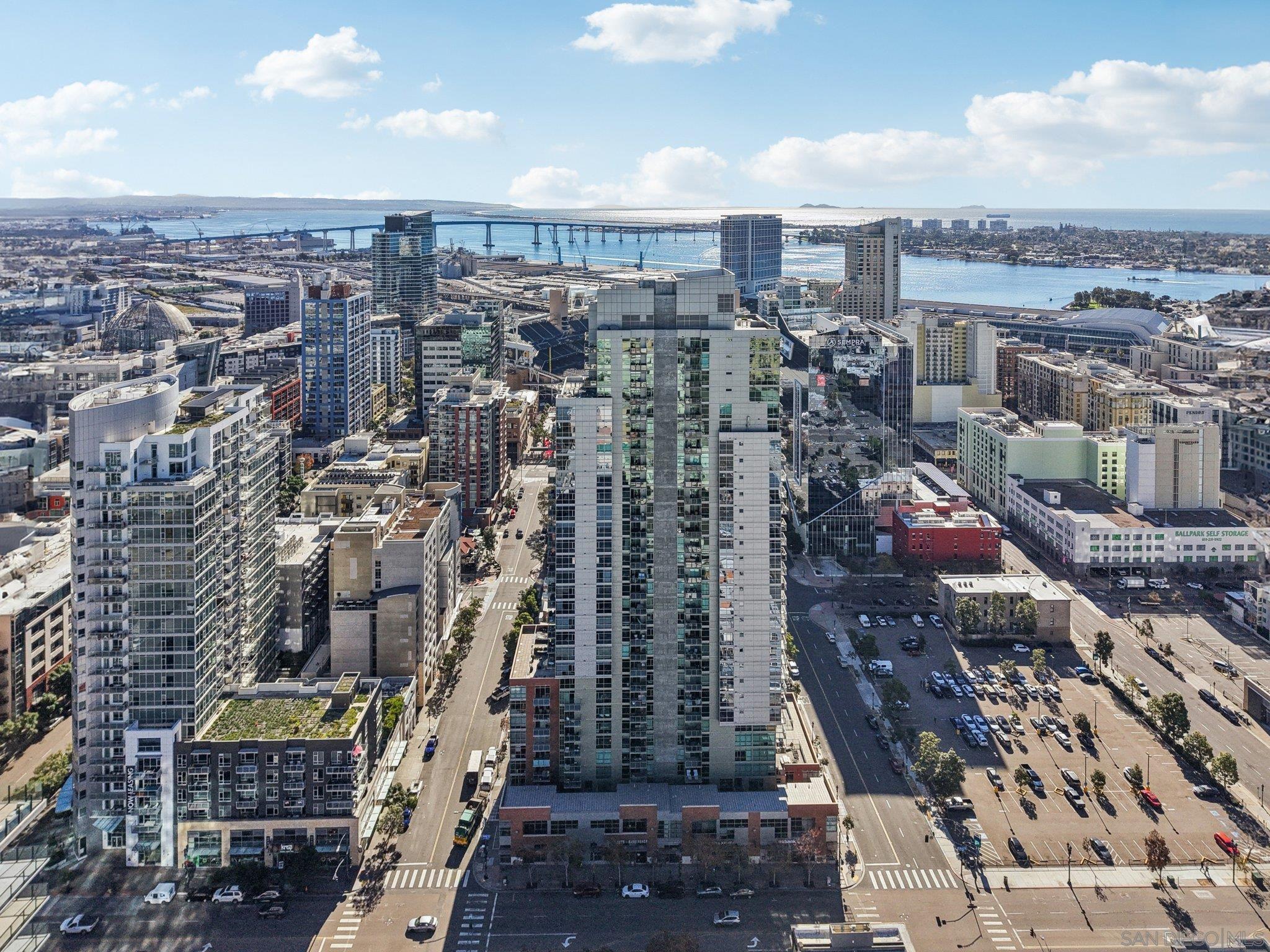 Detail Gallery Image 48 of 50 For 800  the Mark Ln  #1203,  San Diego,  CA 92101 - 1 Beds | 1 Baths