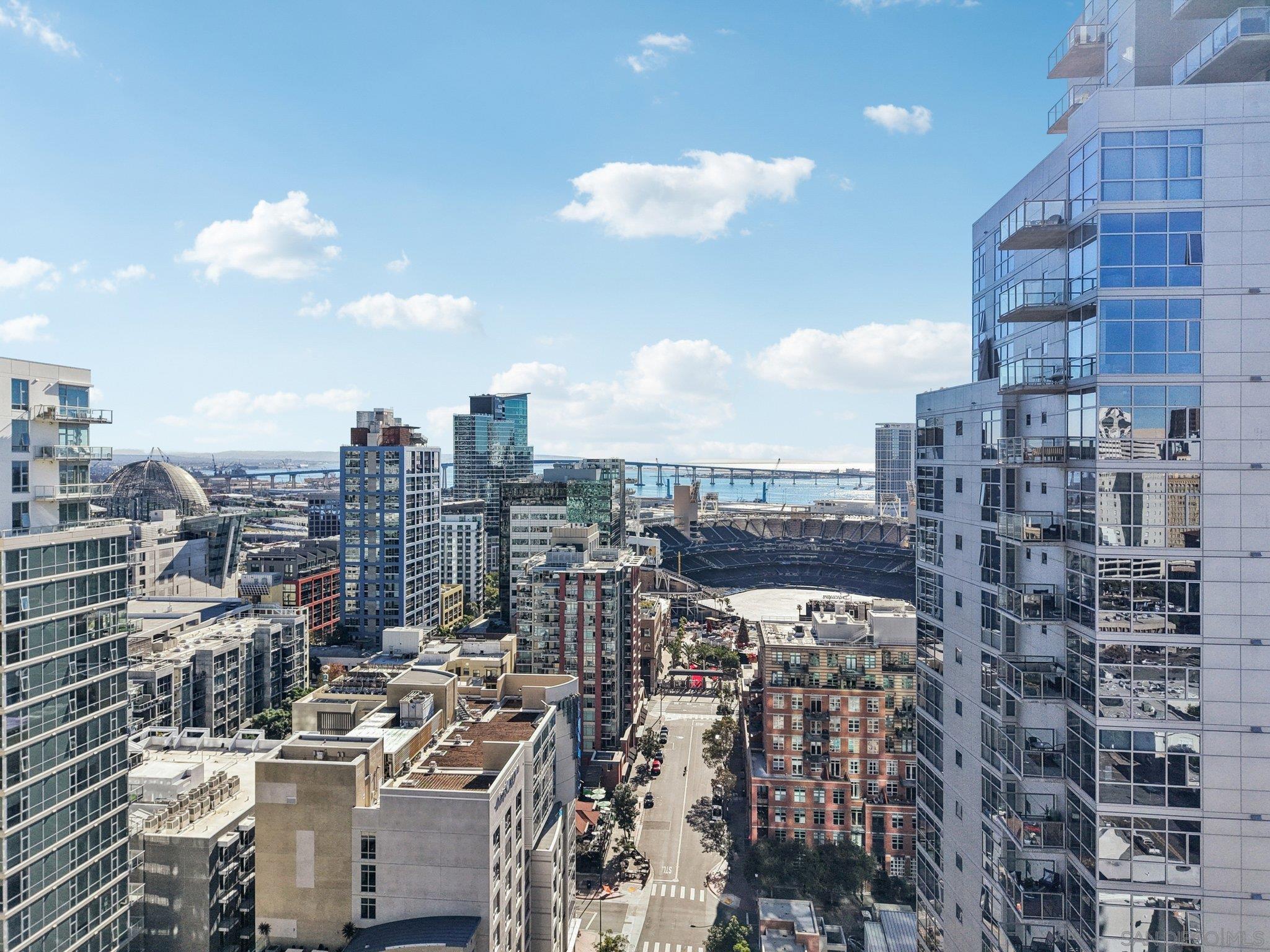 Detail Gallery Image 49 of 50 For 800  the Mark Ln  #1203,  San Diego,  CA 92101 - 1 Beds | 1 Baths