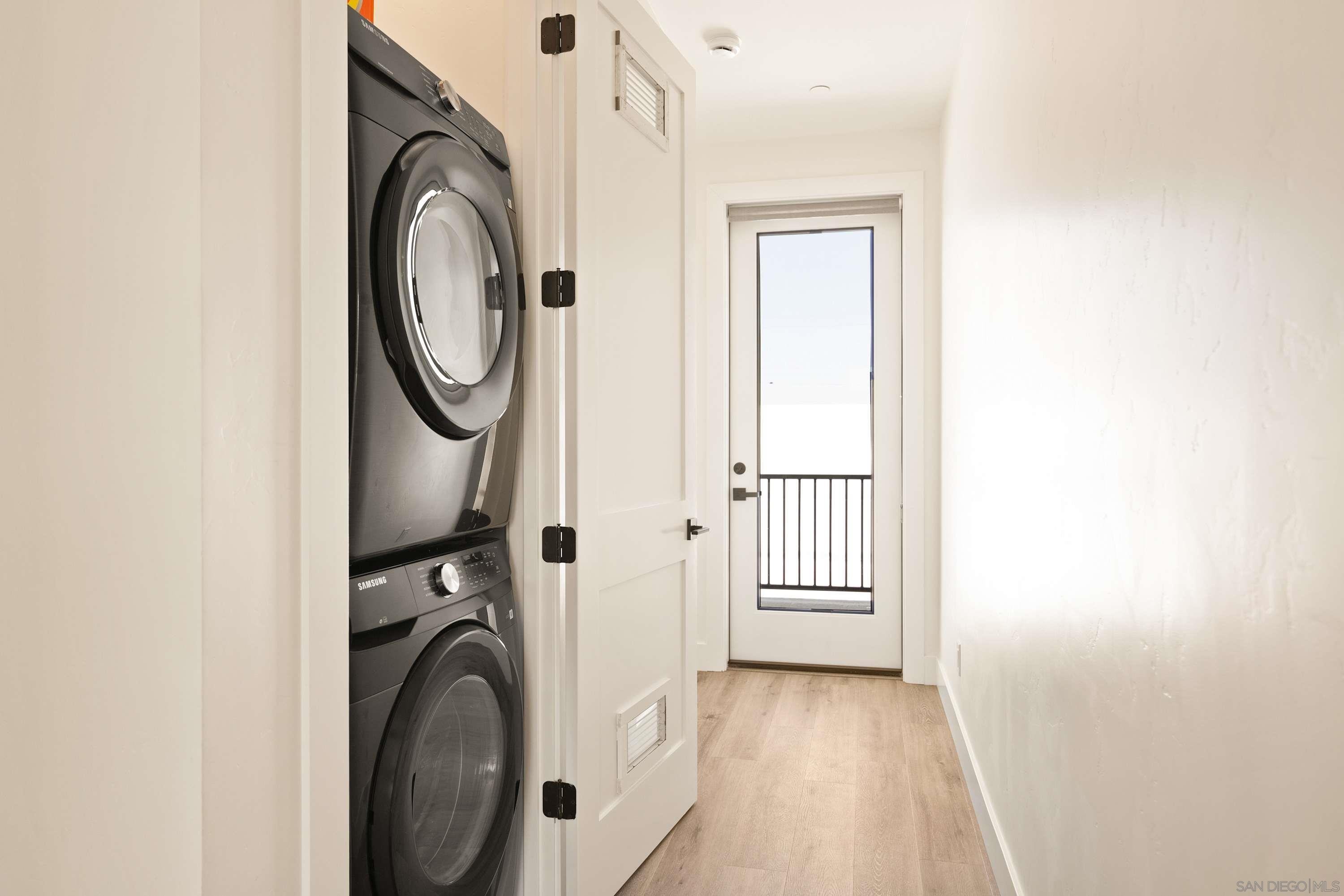 Detail Gallery Image 25 of 29 For 4614  Cape May Ave, San Diego,  CA 92107 - 3 Beds | 3 Baths