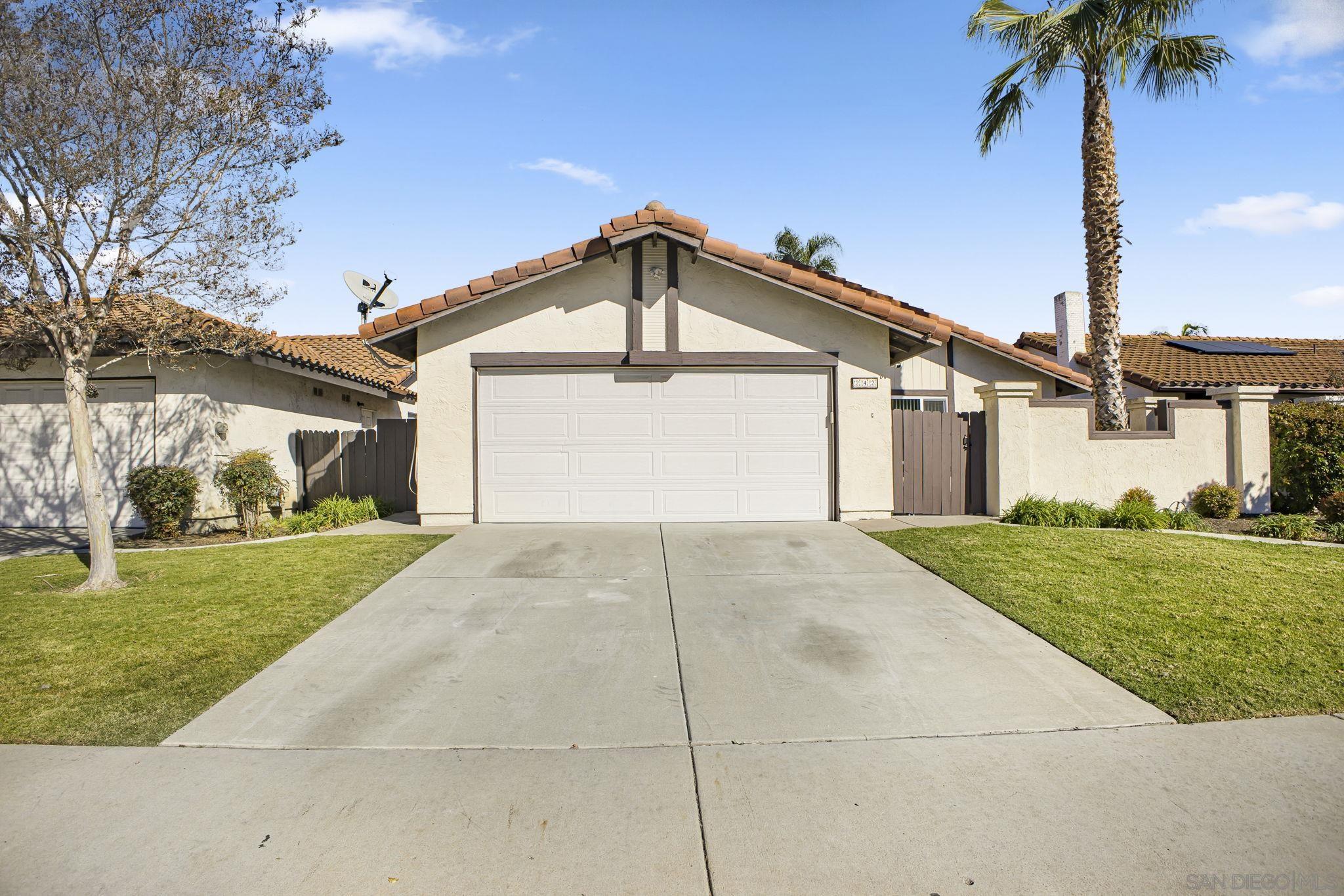 Front Image Thumbnail for SD250045620