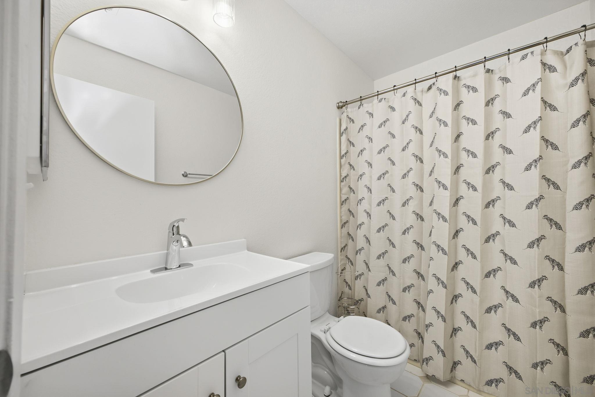 Detail Gallery Image 18 of 38 For 242  Manzanita Dr, Oceanside,  CA 92057 - 3 Beds | 2 Baths