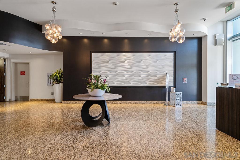 Detail Gallery Image 2 of 15 For 1080  Park Blvd  #409,  San Diego,  CA 92101 - 0 Beds | 1 Baths