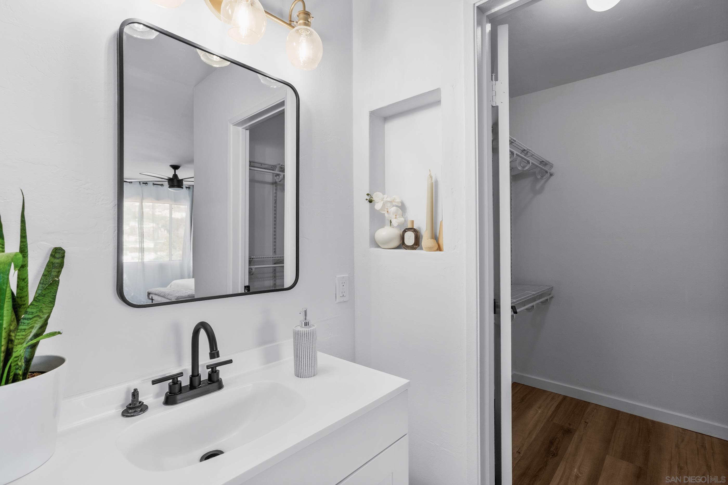 Detail Gallery Image 24 of 26 For 6851  Alvarado Rd  #21,  San Diego,  CA 92120 - 2 Beds | 2 Baths