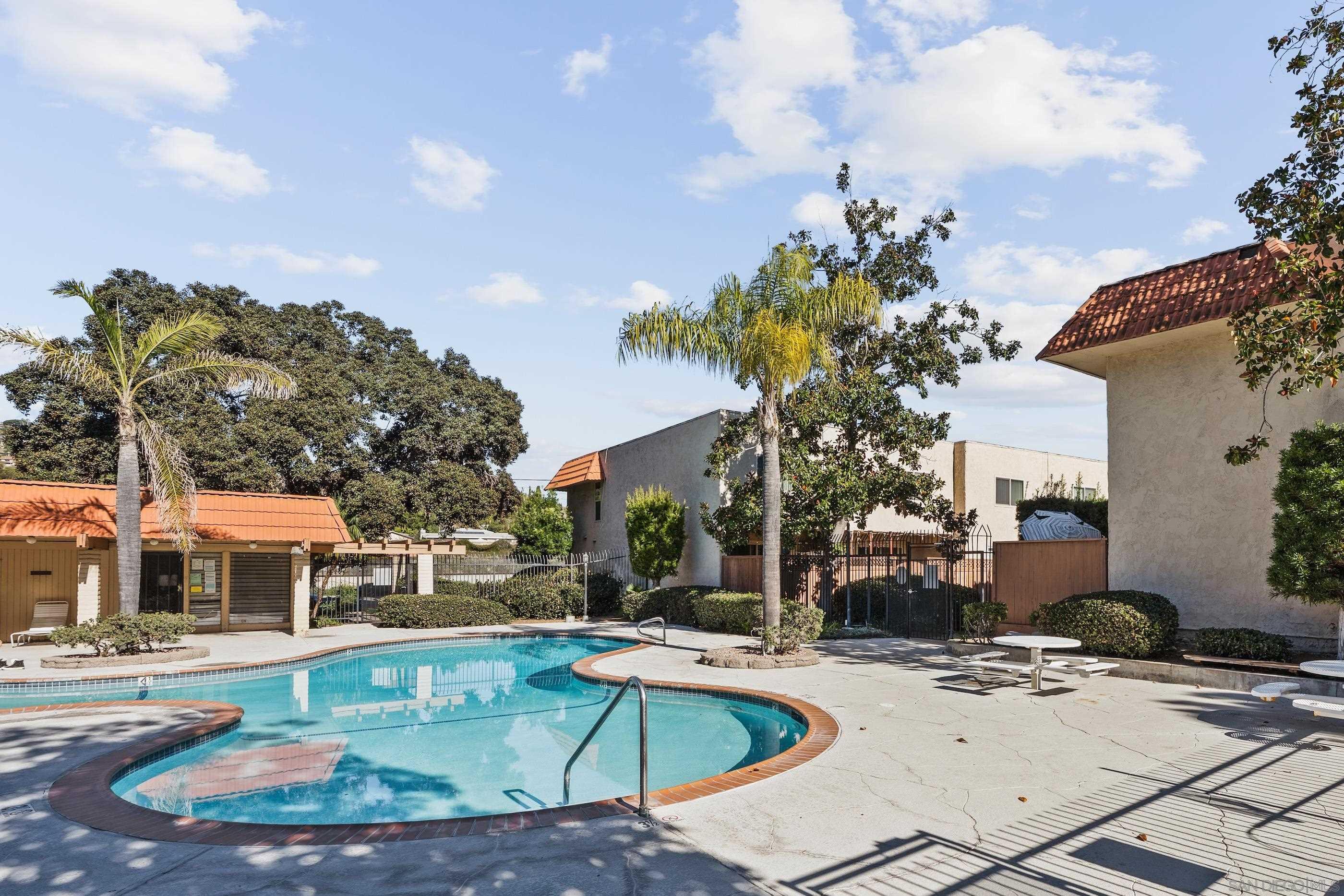 Detail Gallery Image 25 of 26 For 6851  Alvarado Rd  #21,  San Diego,  CA 92120 - 2 Beds | 2 Baths