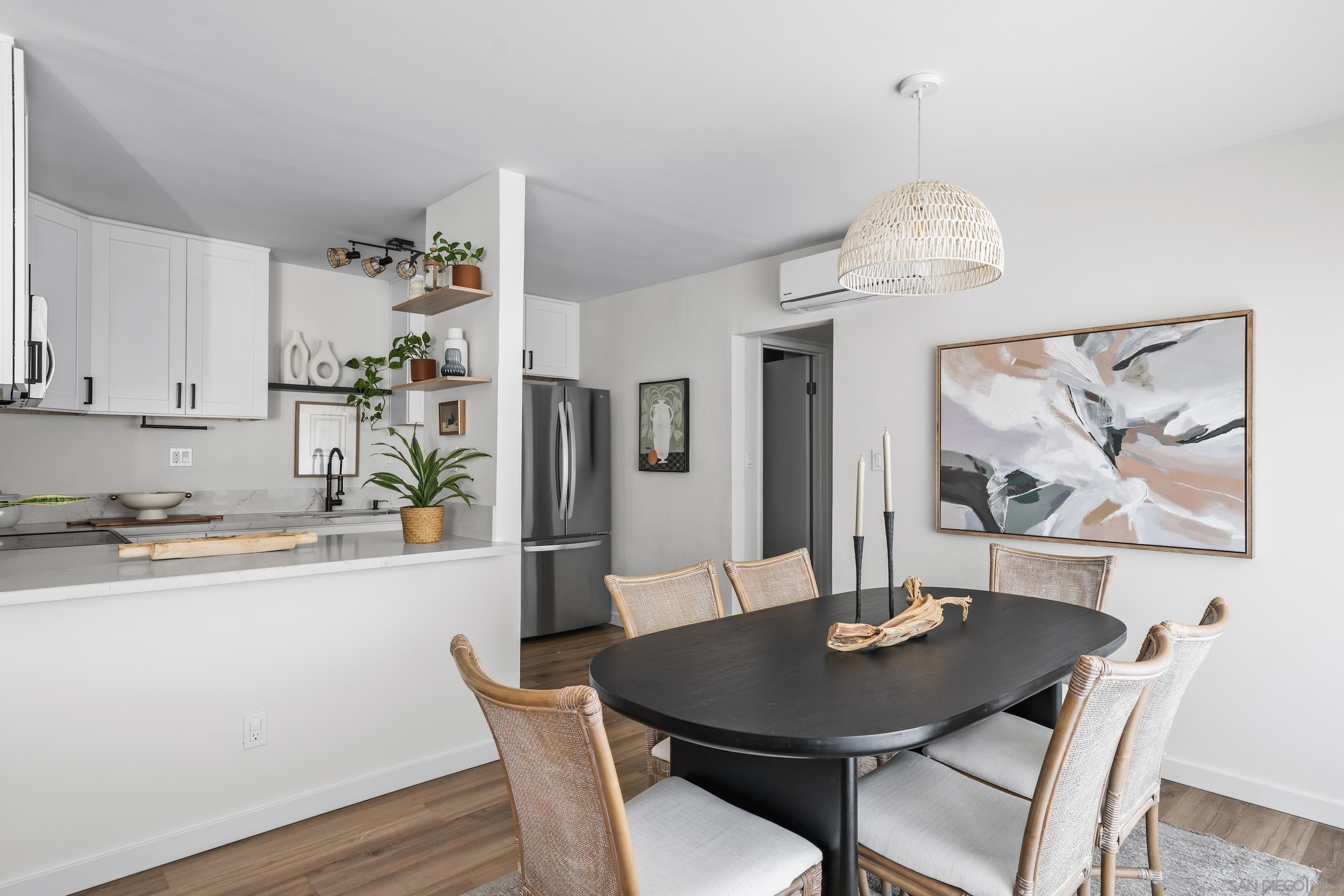 Detail Gallery Image 8 of 26 For 6851  Alvarado Rd  #21,  San Diego,  CA 92120 - 2 Beds | 2 Baths