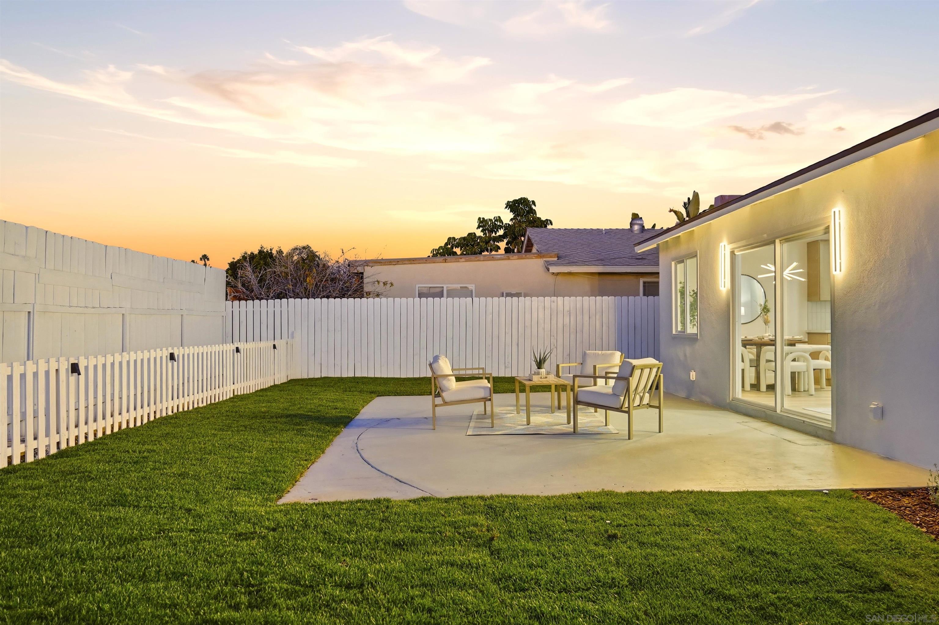 Detail Gallery Image 25 of 30 For 3602  Mount Acadia Blvd, San Diego,  CA 92111 - 3 Beds | 2 Baths