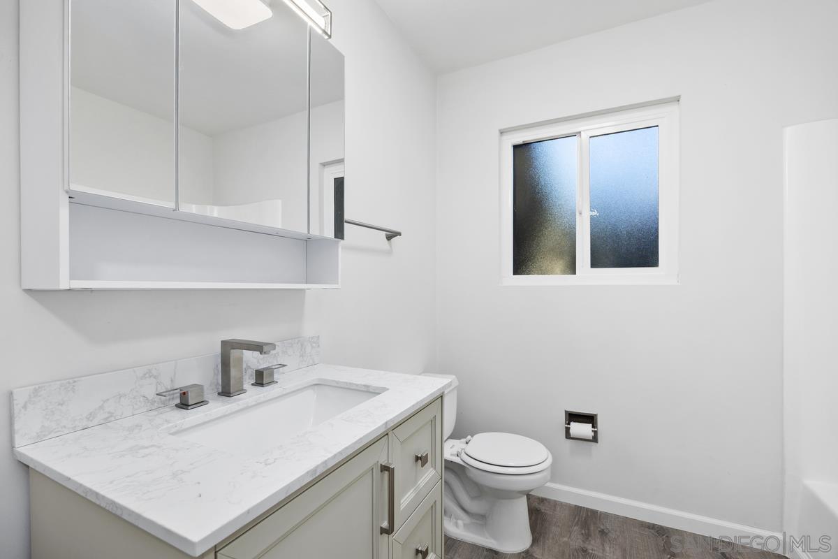 Detail Gallery Image 16 of 40 For 601  Corona Ct, Vista,  CA 92081 - 4 Beds | 2 Baths