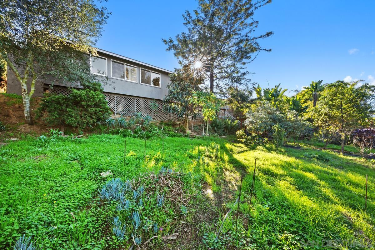 Detail Gallery Image 31 of 40 For 601  Corona Ct, Vista,  CA 92081 - 4 Beds | 2 Baths