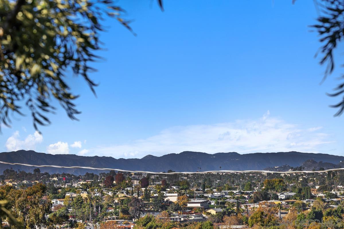 Detail Gallery Image 38 of 40 For 601  Corona Ct, Vista,  CA 92081 - 4 Beds | 2 Baths