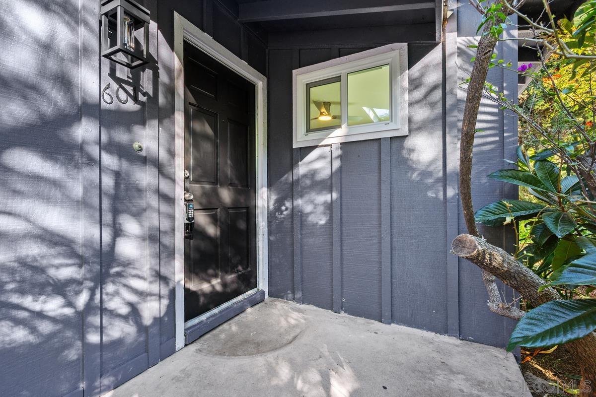 Detail Gallery Image 39 of 40 For 601  Corona Ct, Vista,  CA 92081 - 4 Beds | 2 Baths