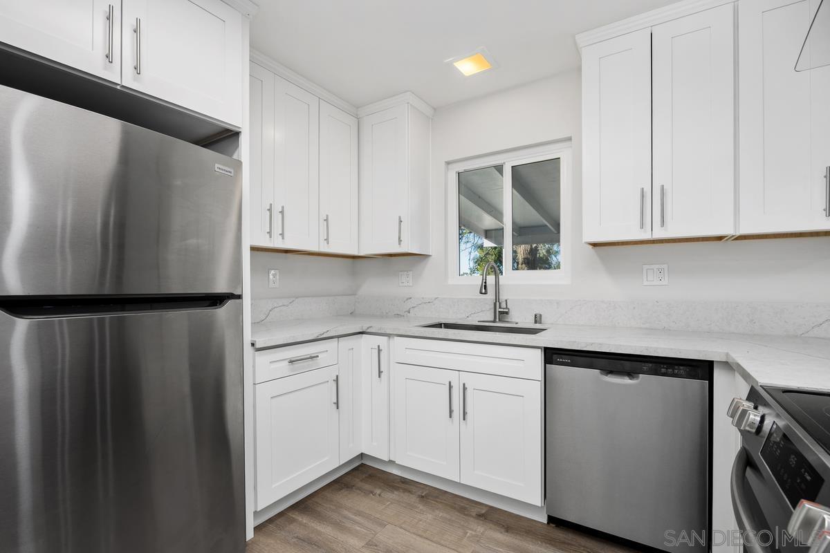 Detail Gallery Image 9 of 40 For 601  Corona Ct, Vista,  CA 92081 - 4 Beds | 2 Baths