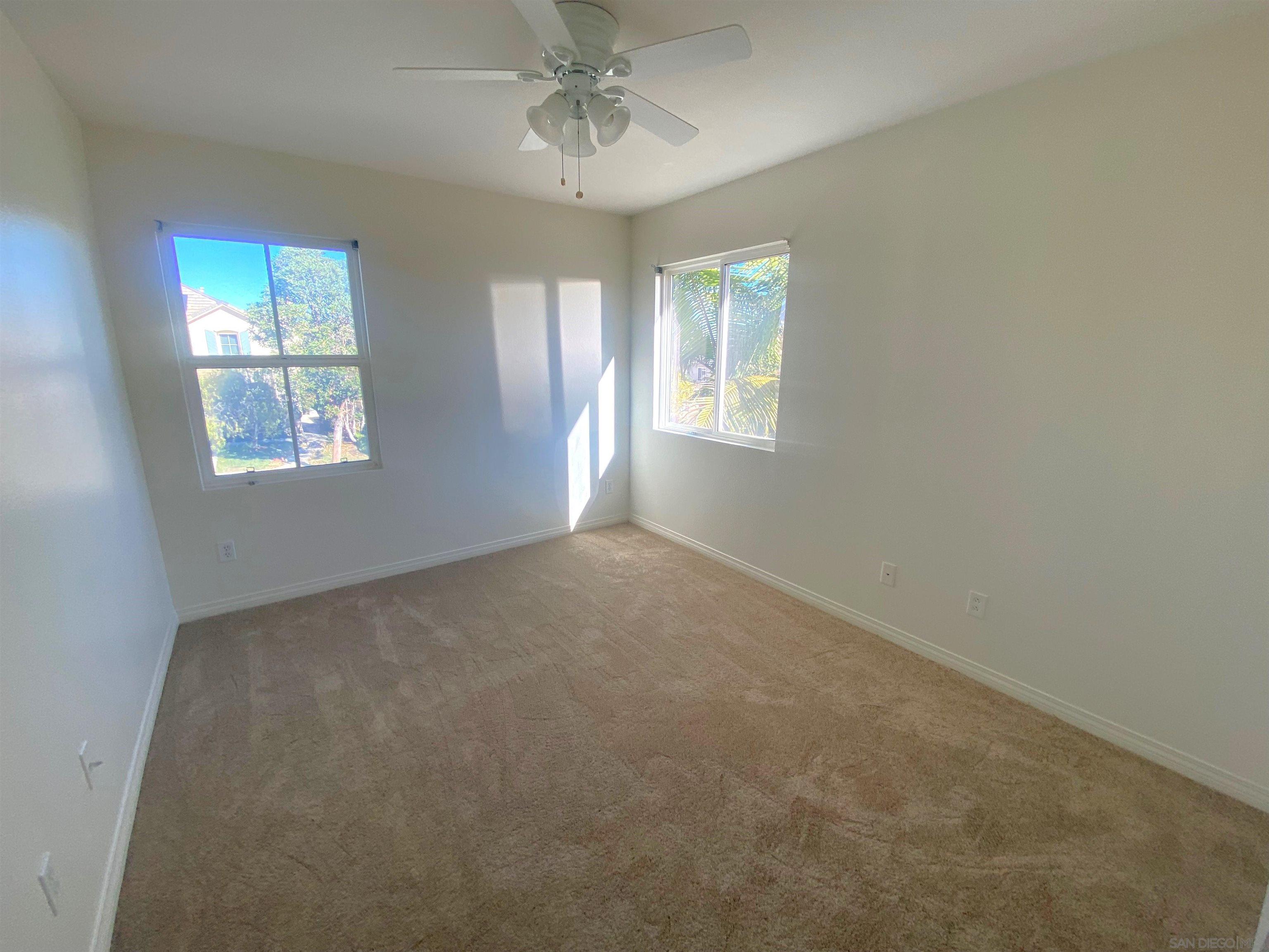 Detail Gallery Image 17 of 20 For 5517  Rabbit Ridge Road, San Diego,  CA 92130 - 5 Beds | 3 Baths