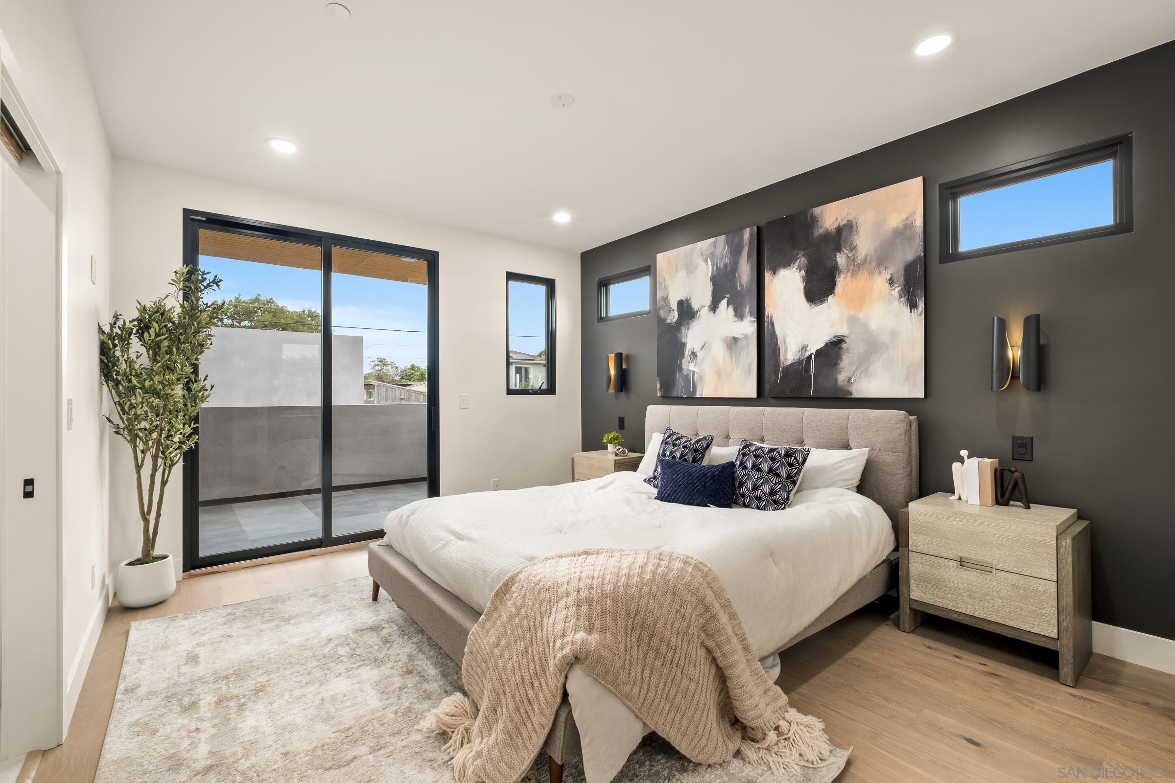 Detail Gallery Image 19 of 67 For 1531-33  Lieta St, San Diego,  CA 92110 - 6 Beds | 5 Baths