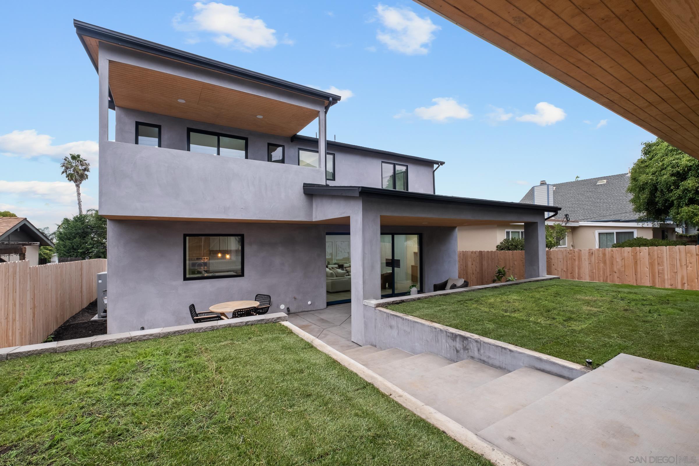 Detail Gallery Image 52 of 67 For 1531-33  Lieta St, San Diego,  CA 92110 - 6 Beds | 5 Baths