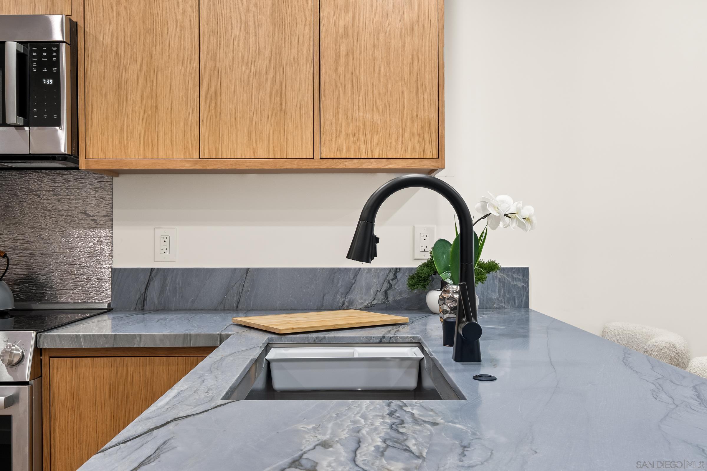 Detail Gallery Image 57 of 67 For 1531-33  Lieta St, San Diego,  CA 92110 - 6 Beds | 5 Baths