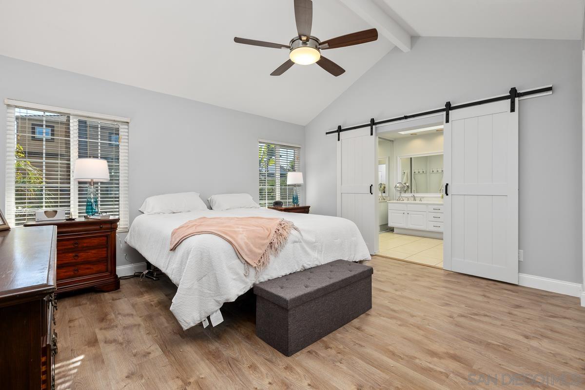 Detail Gallery Image 3 of 41 For 4475  Saint Andrews Place, Oceanside,  CA 92057 - 4 Beds | 3 Baths