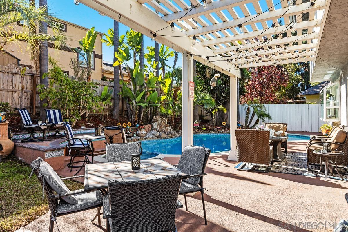 Detail Gallery Image 30 of 41 For 4475  Saint Andrews Place, Oceanside,  CA 92057 - 4 Beds | 3 Baths