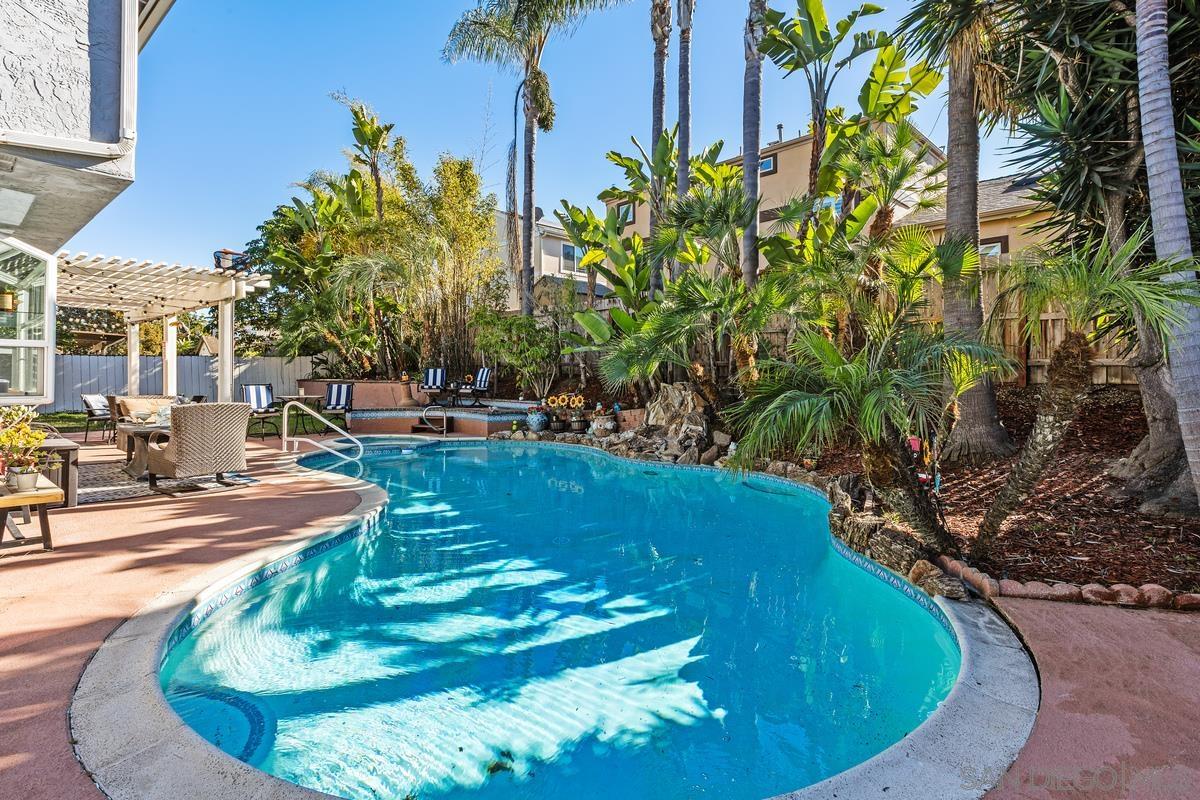 Detail Gallery Image 33 of 41 For 4475  Saint Andrews Place, Oceanside,  CA 92057 - 4 Beds | 3 Baths