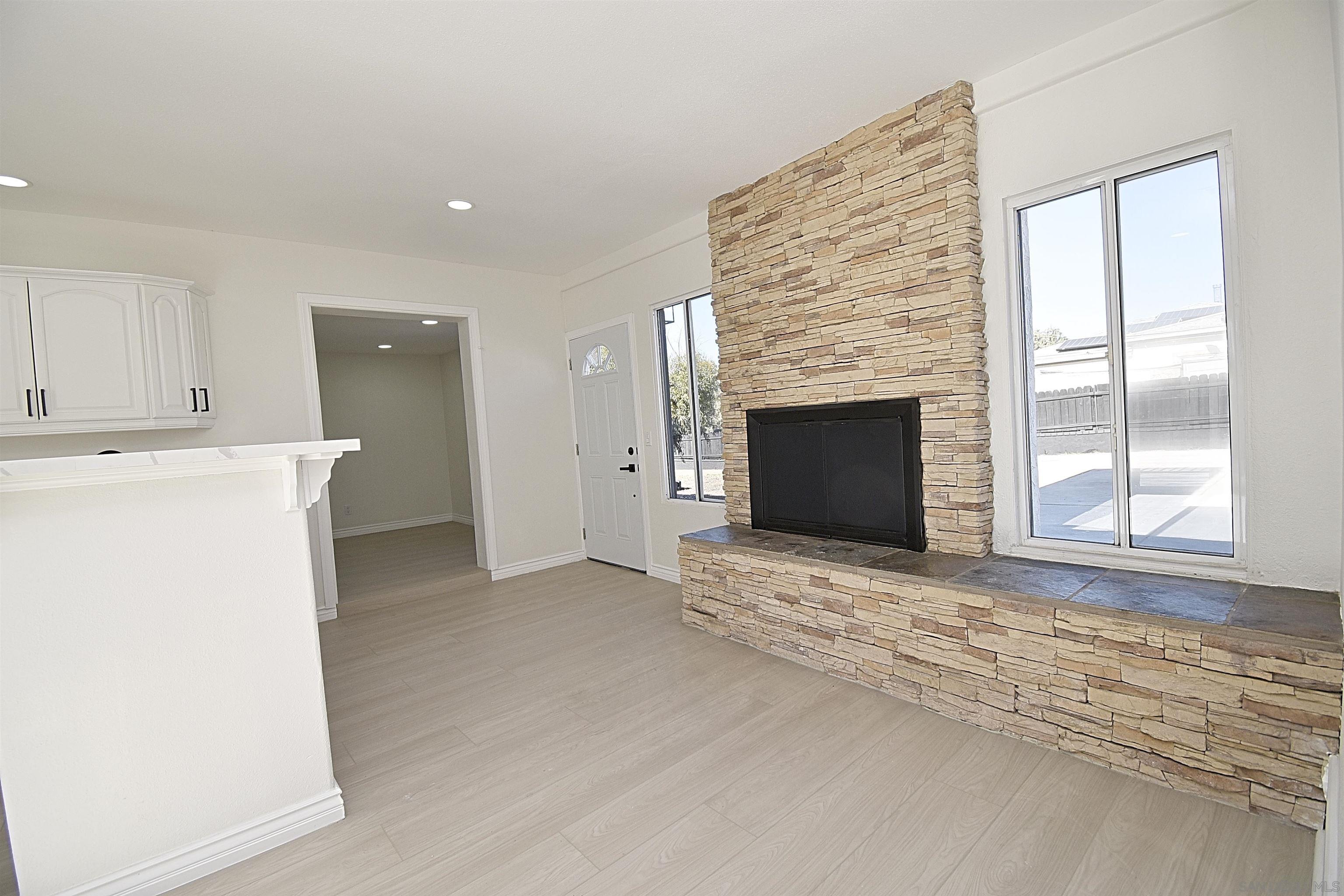 Detail Gallery Image 12 of 73 For 2760  Gwynne Avenue, National City,  CA 91950 - 4 Beds | 3 Baths