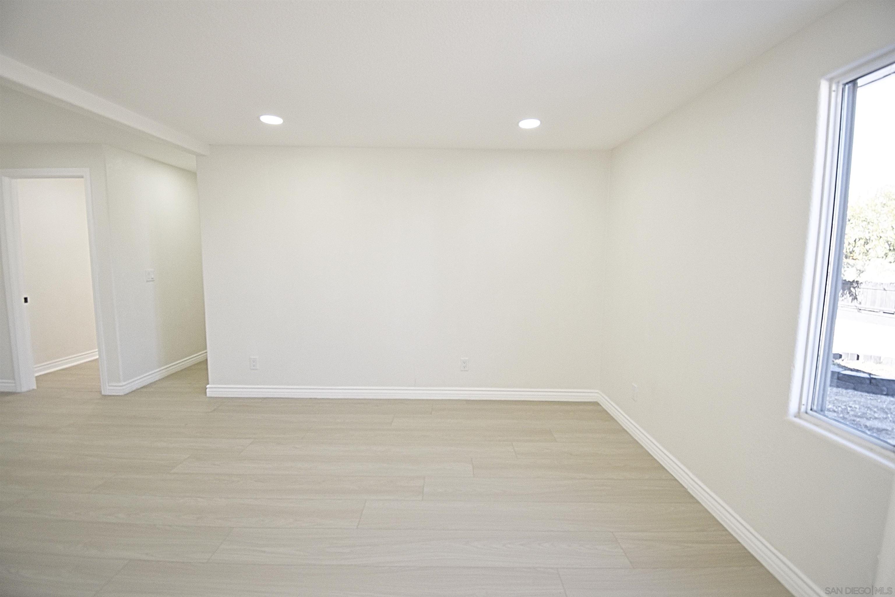 Detail Gallery Image 22 of 73 For 2760  Gwynne Avenue, National City,  CA 91950 - 4 Beds | 3 Baths