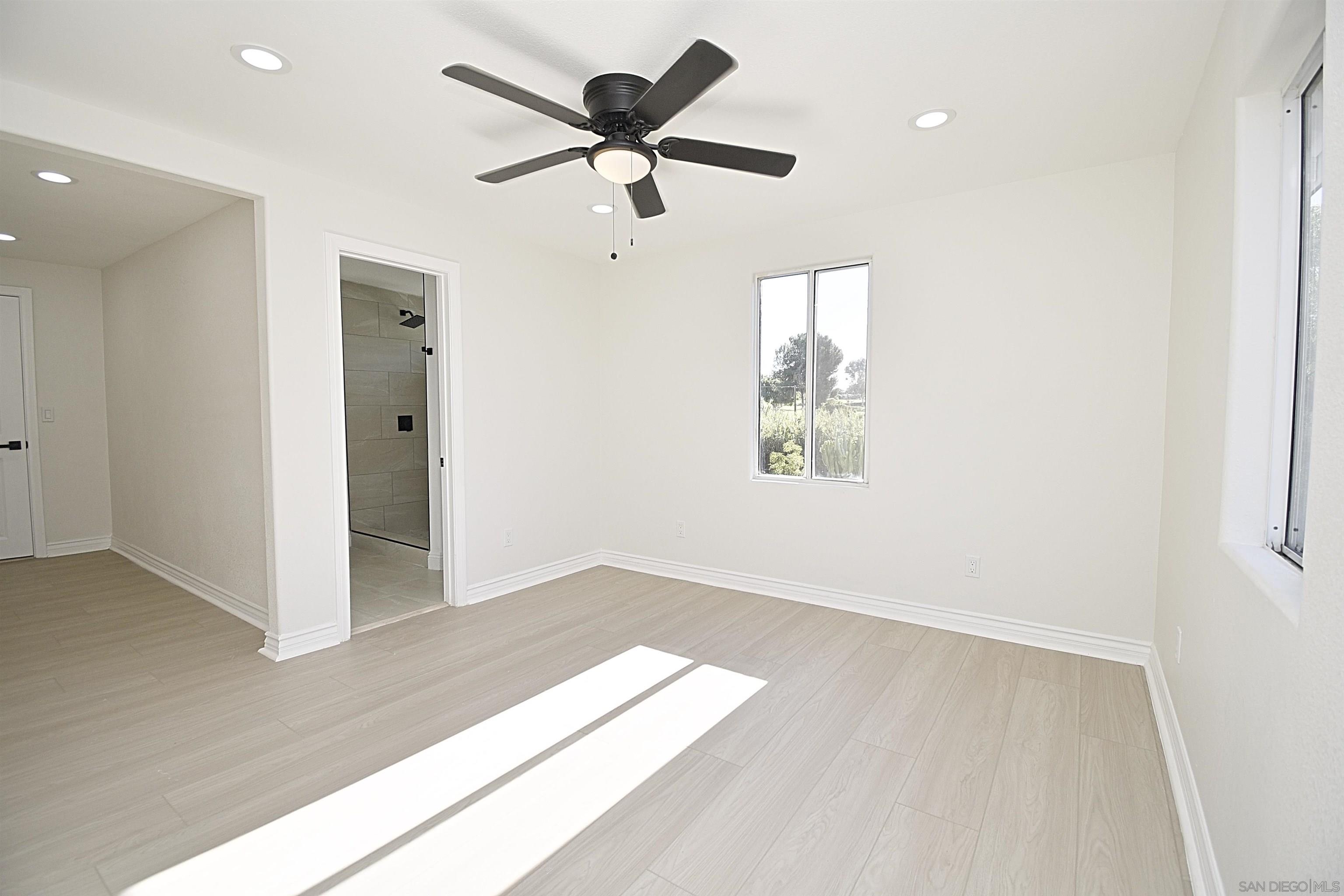 Detail Gallery Image 24 of 73 For 2760  Gwynne Avenue, National City,  CA 91950 - 4 Beds | 3 Baths