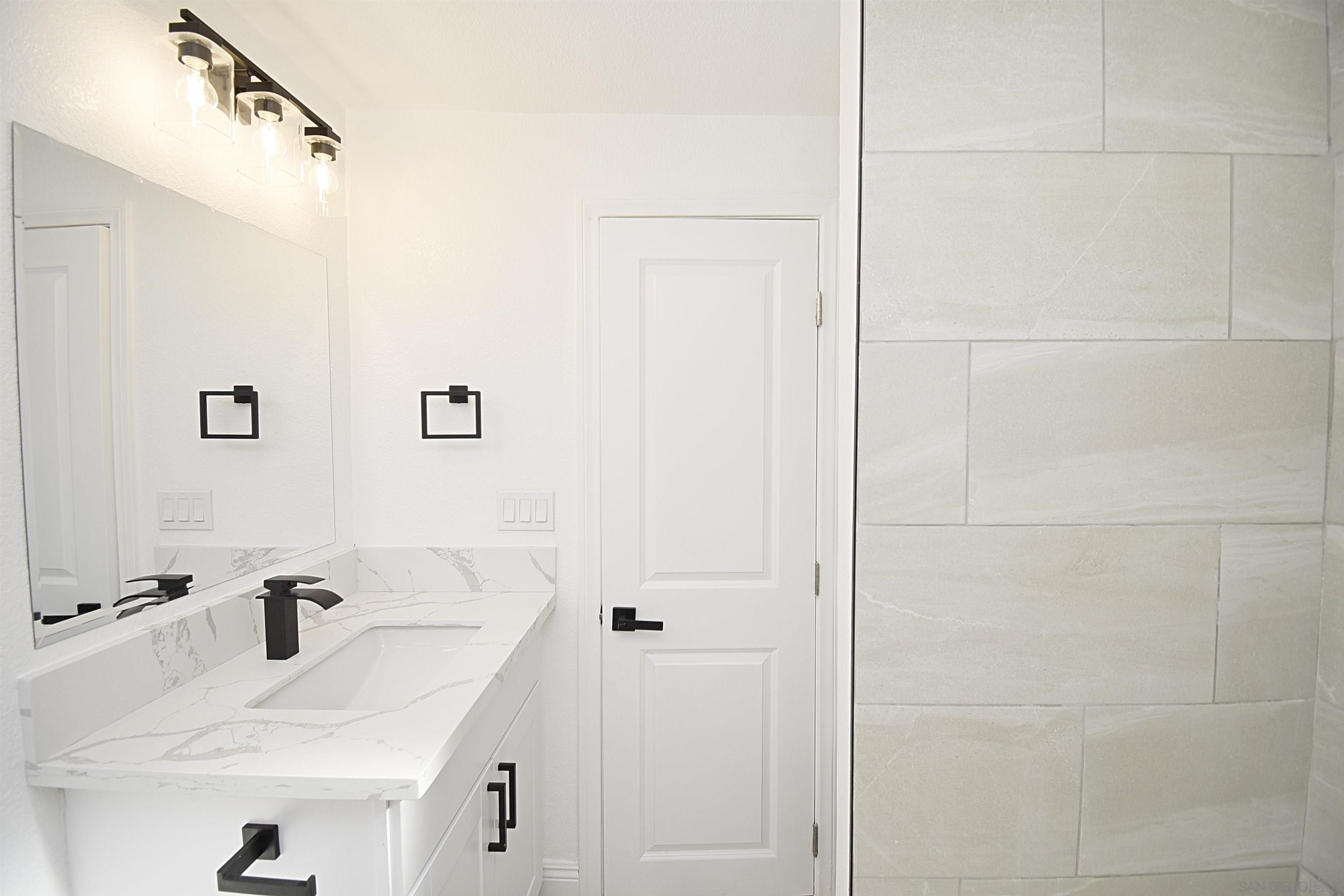 Detail Gallery Image 38 of 73 For 2760  Gwynne Avenue, National City,  CA 91950 - 4 Beds | 3 Baths