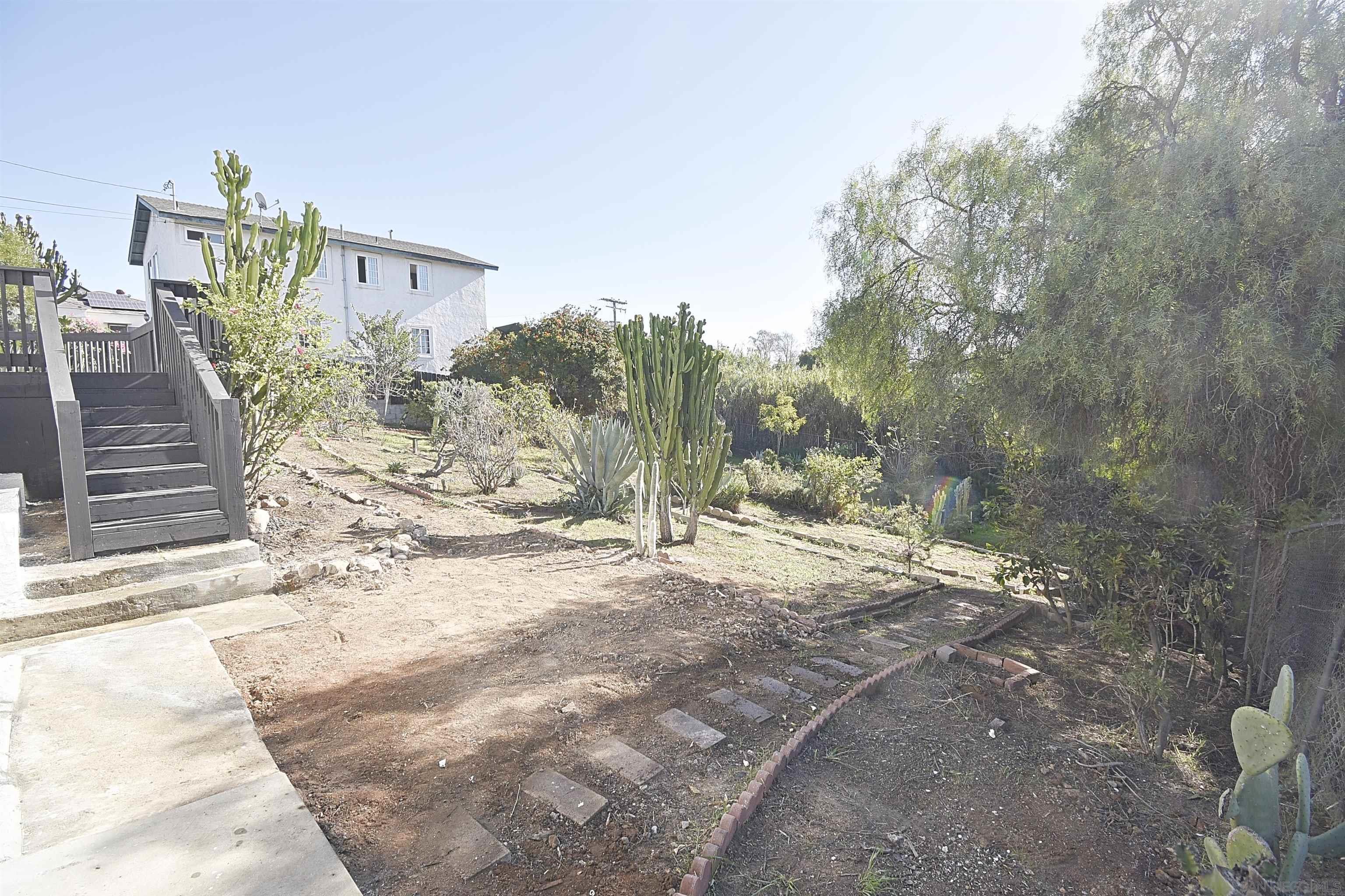 Detail Gallery Image 49 of 73 For 2760  Gwynne Avenue, National City,  CA 91950 - 4 Beds | 3 Baths