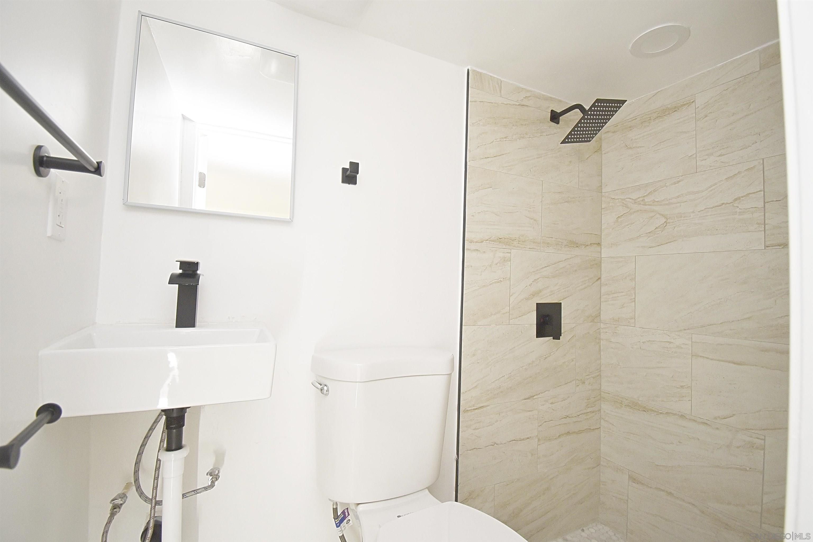 Detail Gallery Image 58 of 73 For 2760  Gwynne Avenue, National City,  CA 91950 - 4 Beds | 3 Baths