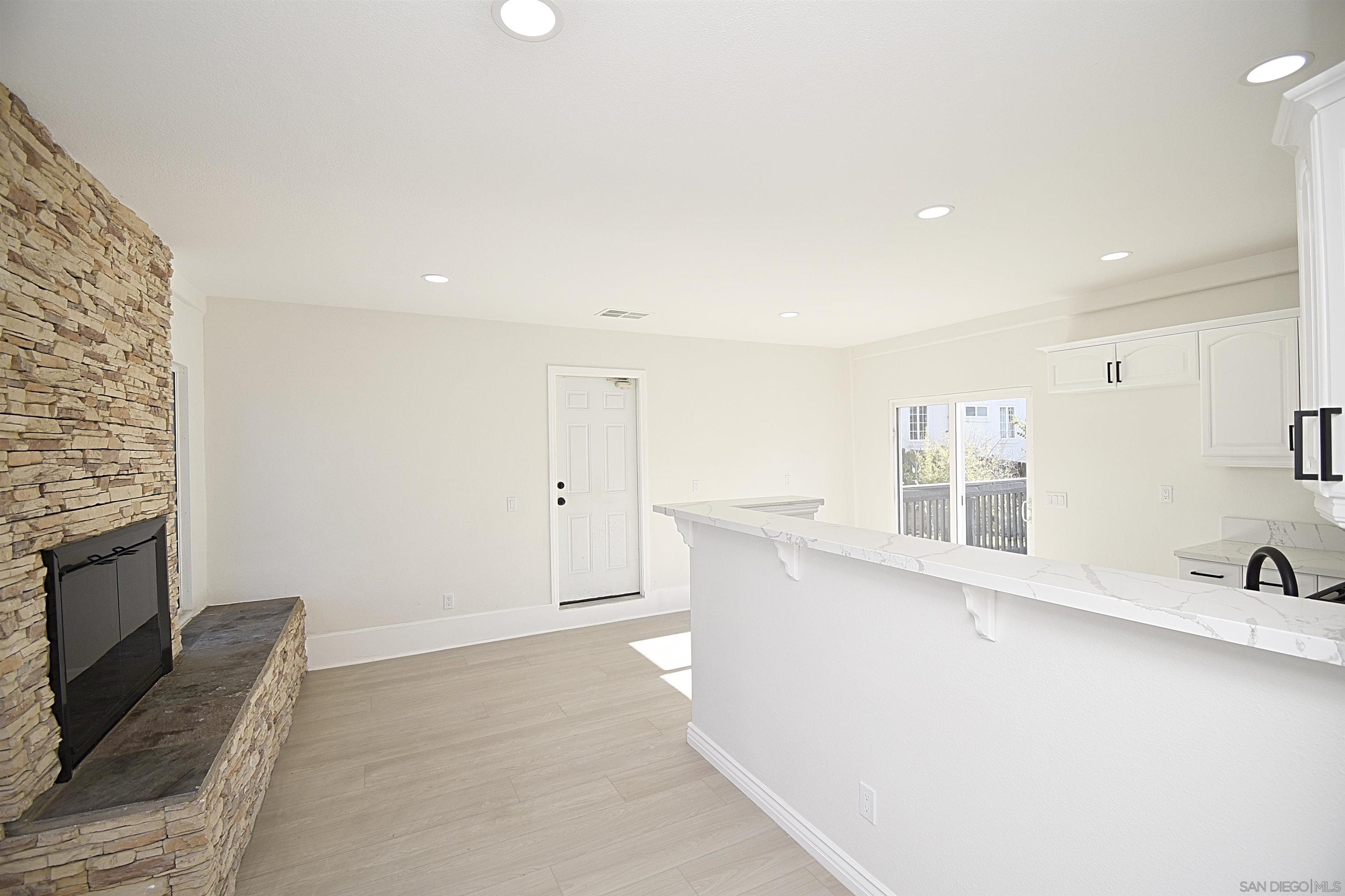 Detail Gallery Image 10 of 73 For 2760  Gwynne Avenue, National City,  CA 91950 - 4 Beds | 3 Baths