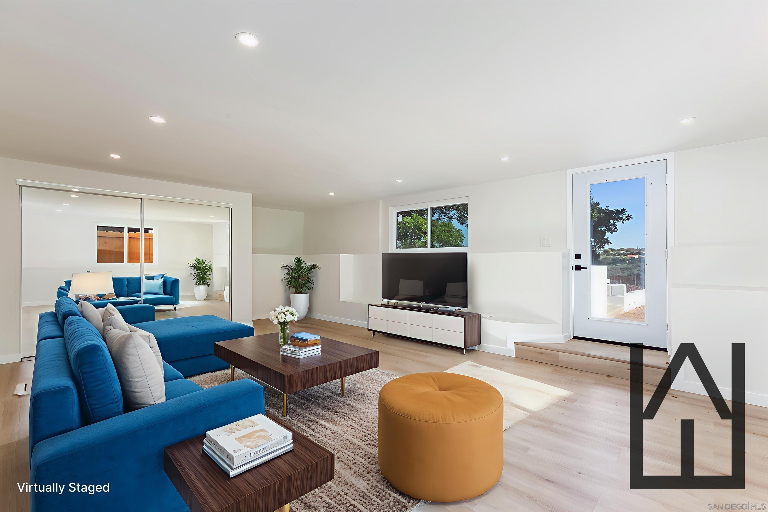 Detail Gallery Image 32 of 57 For 2549  Roseview Pl, San Diego,  CA 92105 - 4 Beds | 2 Baths