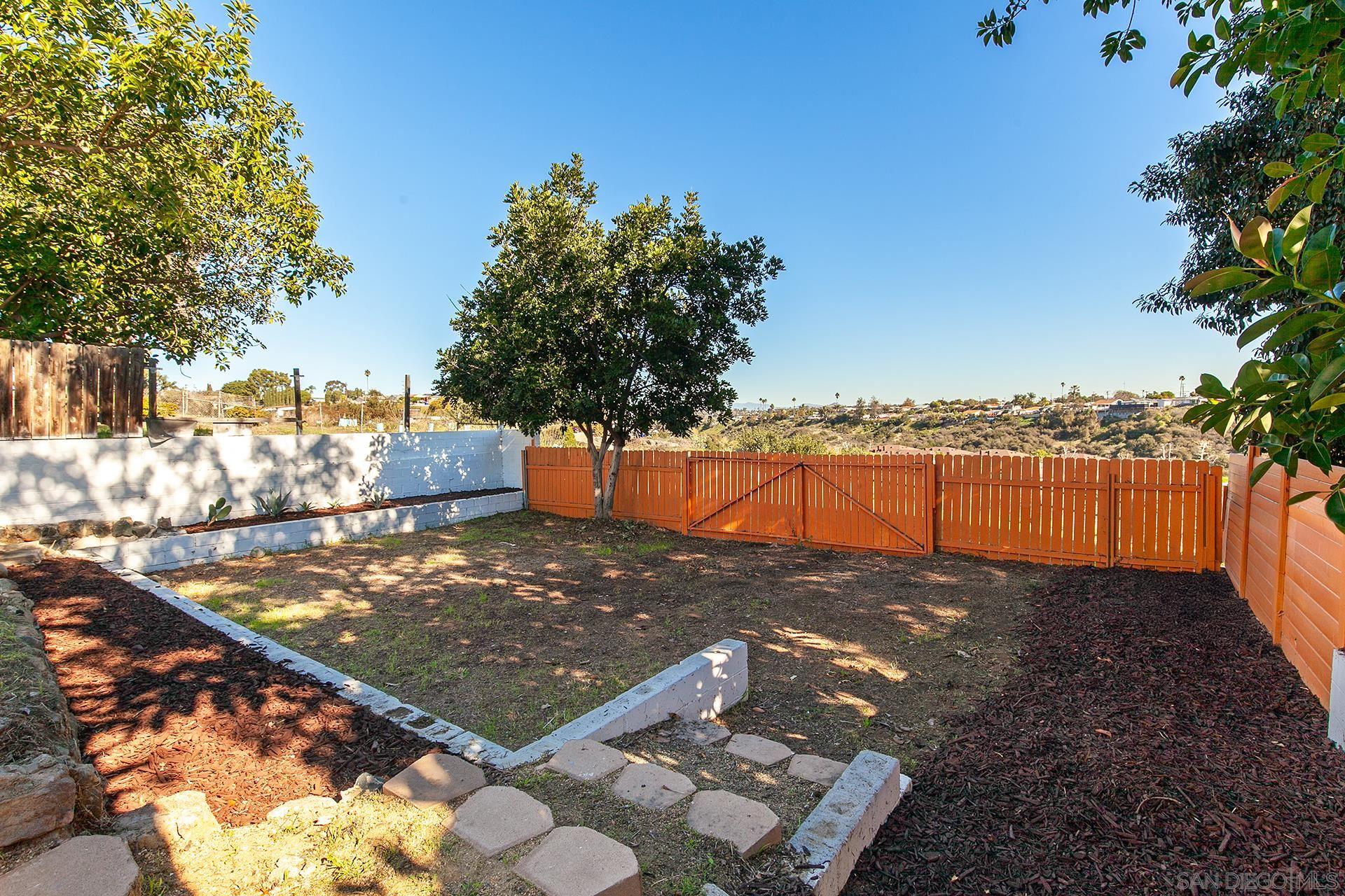 Detail Gallery Image 39 of 57 For 2549  Roseview Pl, San Diego,  CA 92105 - 4 Beds | 2 Baths