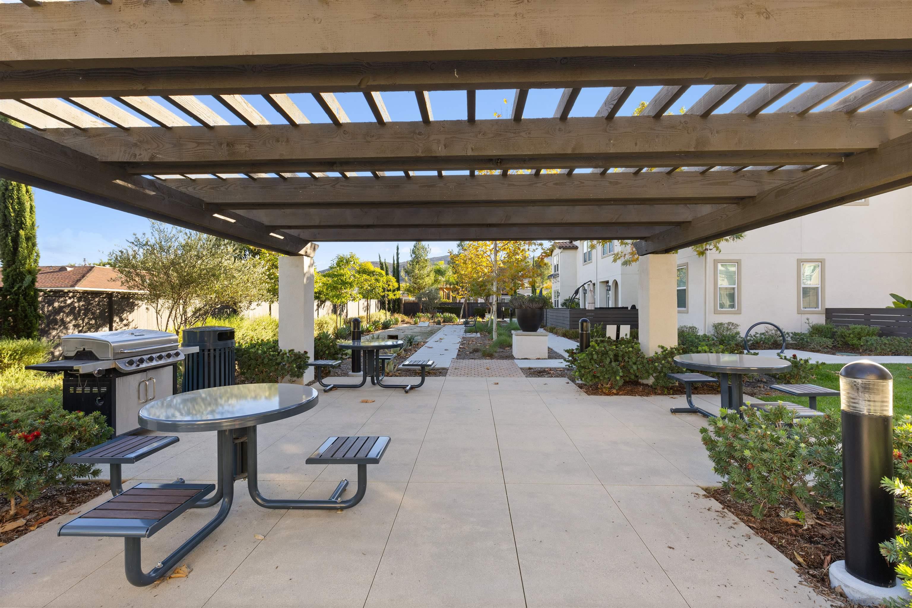 Detail Gallery Image 23 of 23 For 8686  Tobago Lane, Santee,  CA 92071 - 4 Beds | 3 Baths