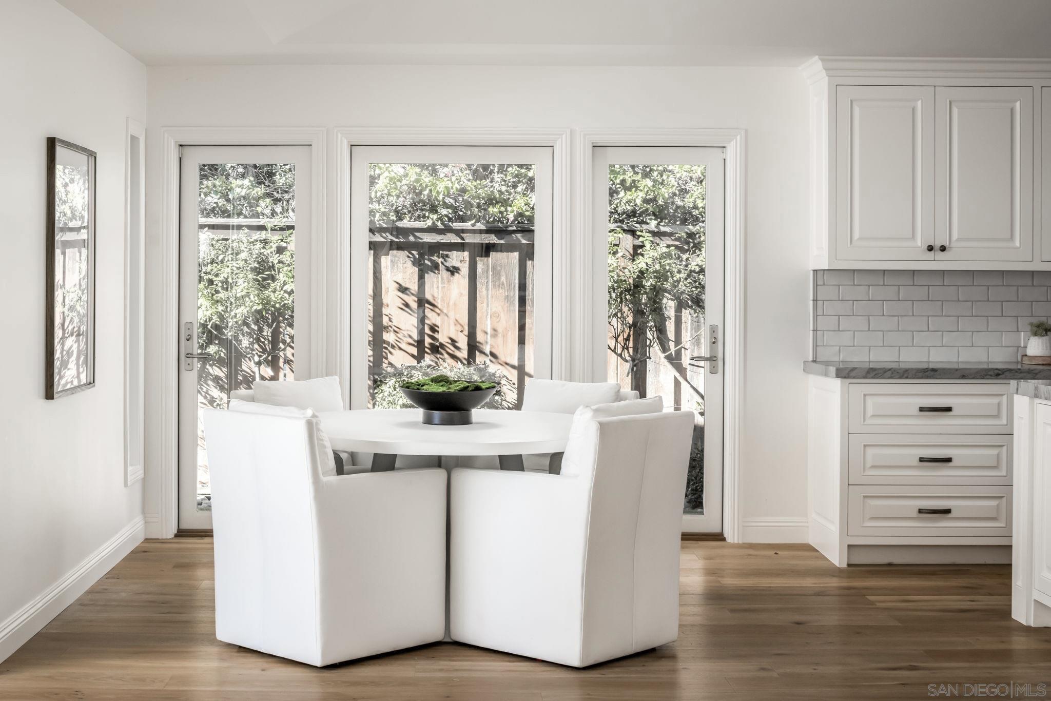 Detail Gallery Image 9 of 46 For 1879  Tahiti Drive, Costa Mesa,  CA 92626 - 4 Beds | 3/1 Baths