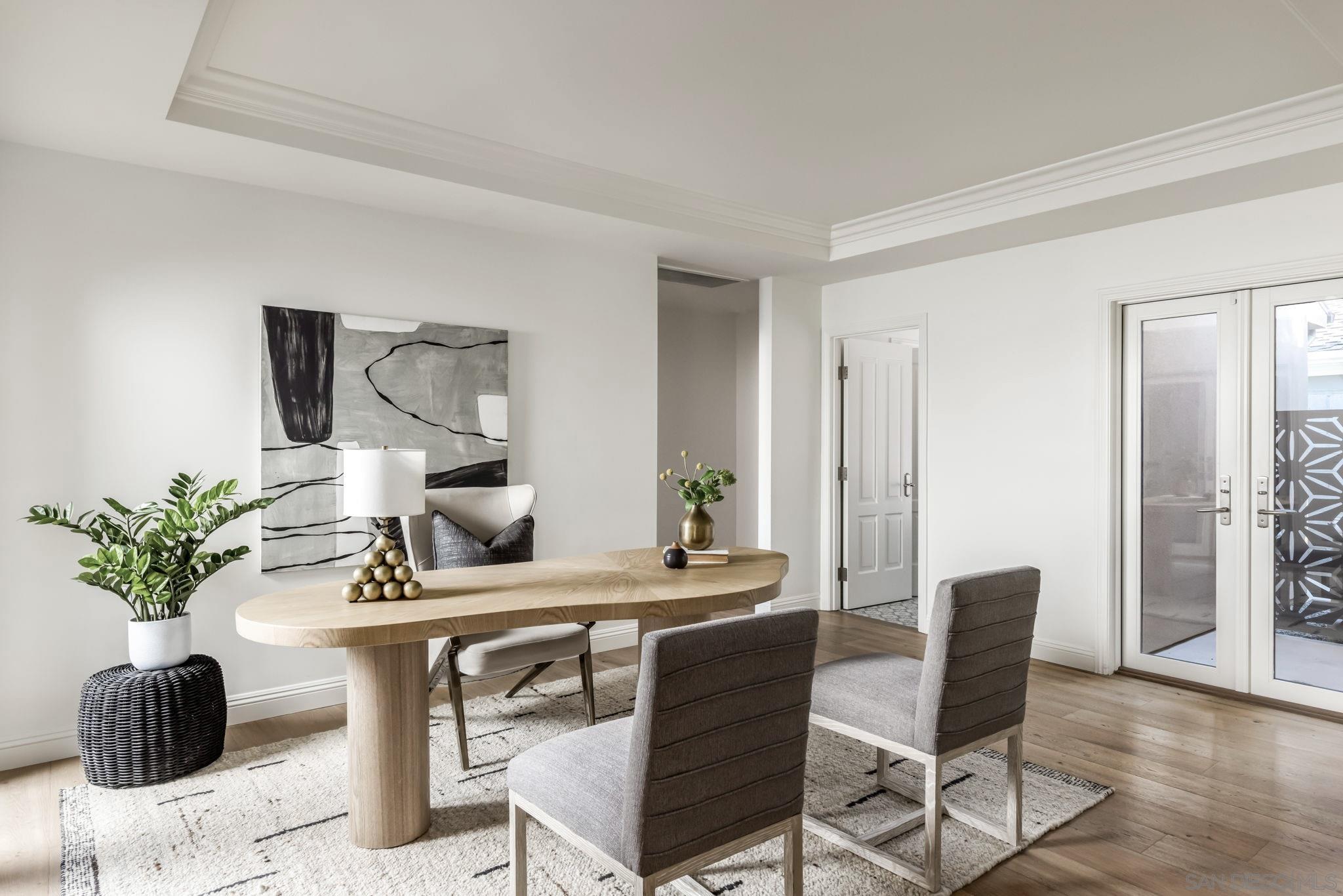 Detail Gallery Image 13 of 46 For 1879  Tahiti Drive, Costa Mesa,  CA 92626 - 4 Beds | 3/1 Baths