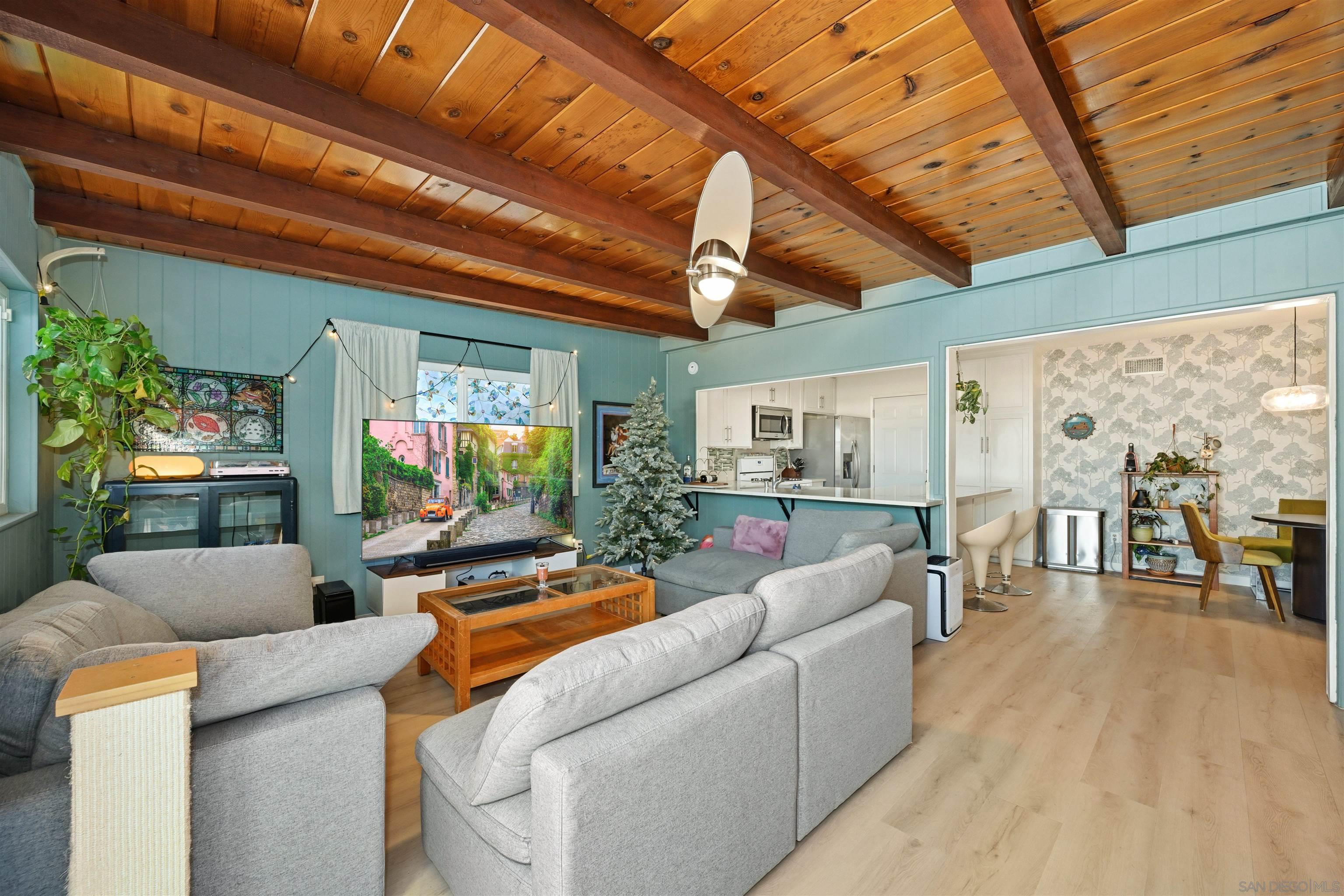 Detail Gallery Image 5 of 16 For 4006  Coldwell Ln, San Diego,  CA 92154 - 3 Beds | 2 Baths