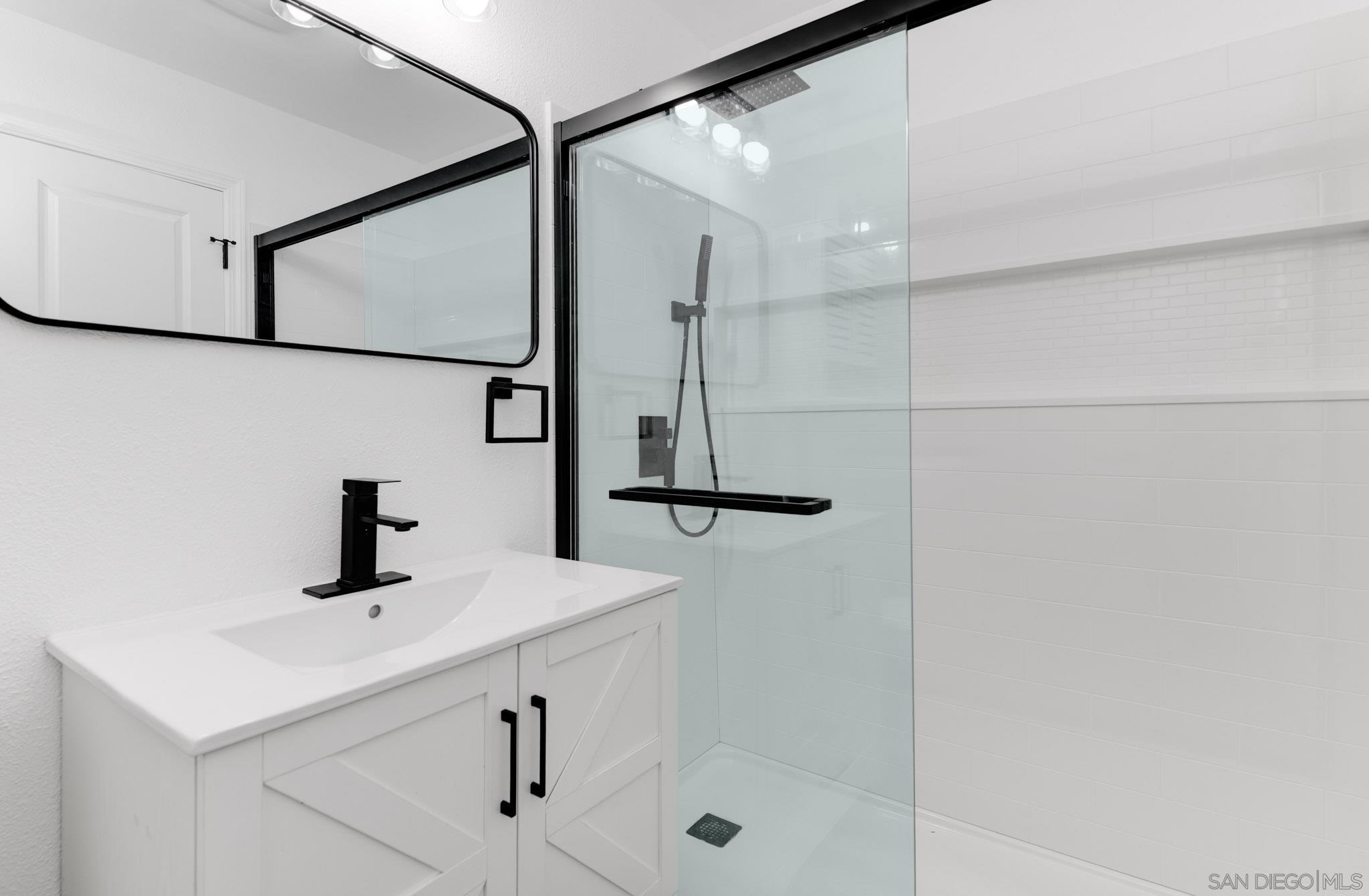 Detail Gallery Image 20 of 25 For 9125  Akard St, Spring Valley,  CA 91977 - 4 Beds | 2 Baths