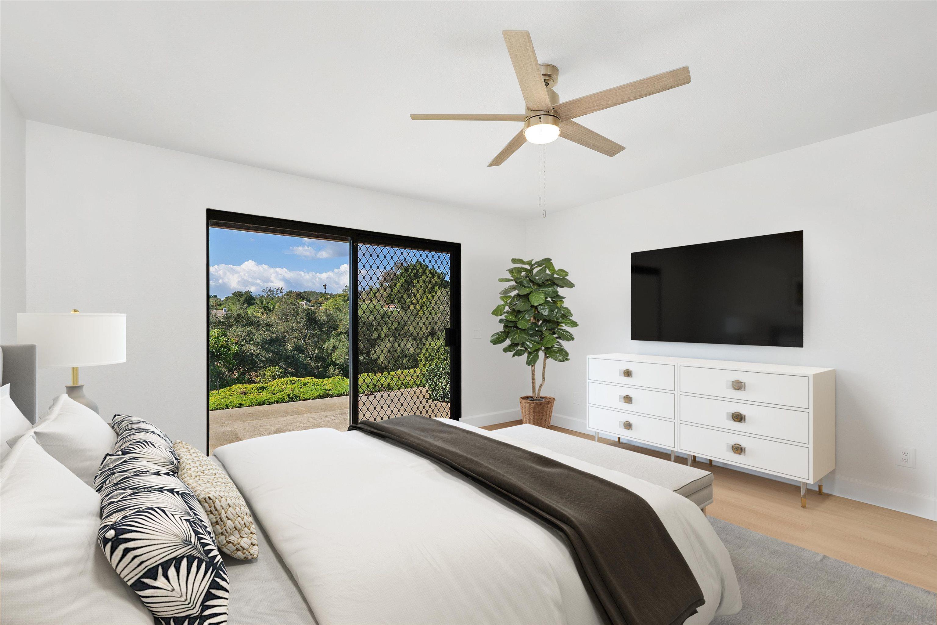 Detail Gallery Image 20 of 39 For 363  Tumble Creek Ln, Fallbrook,  CA 92028 - 3 Beds | 2/1 Baths